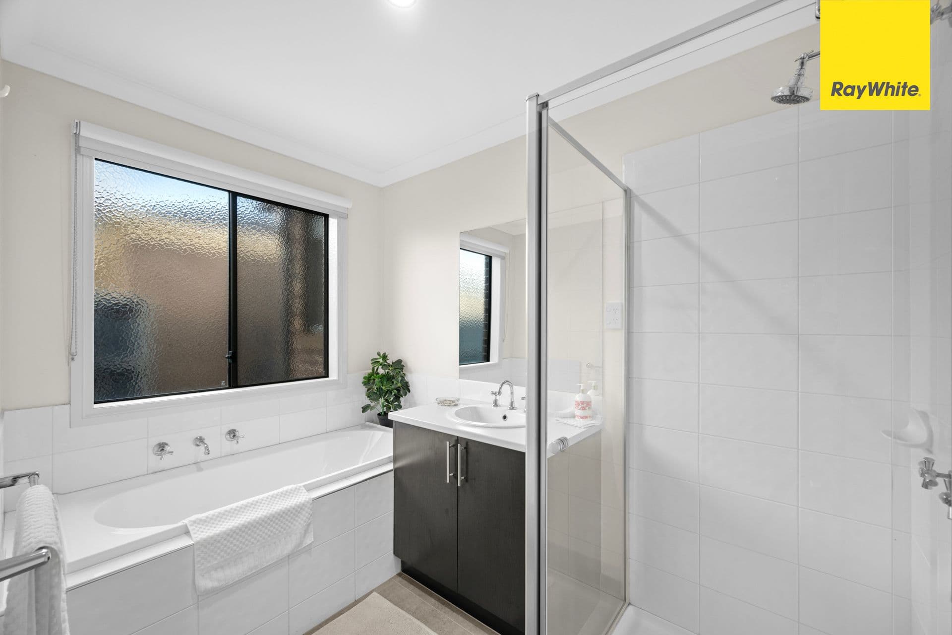 110 Botanica Springs Boulevard, Brookfield VIC 3338, Brookfield - Thumbnail 4