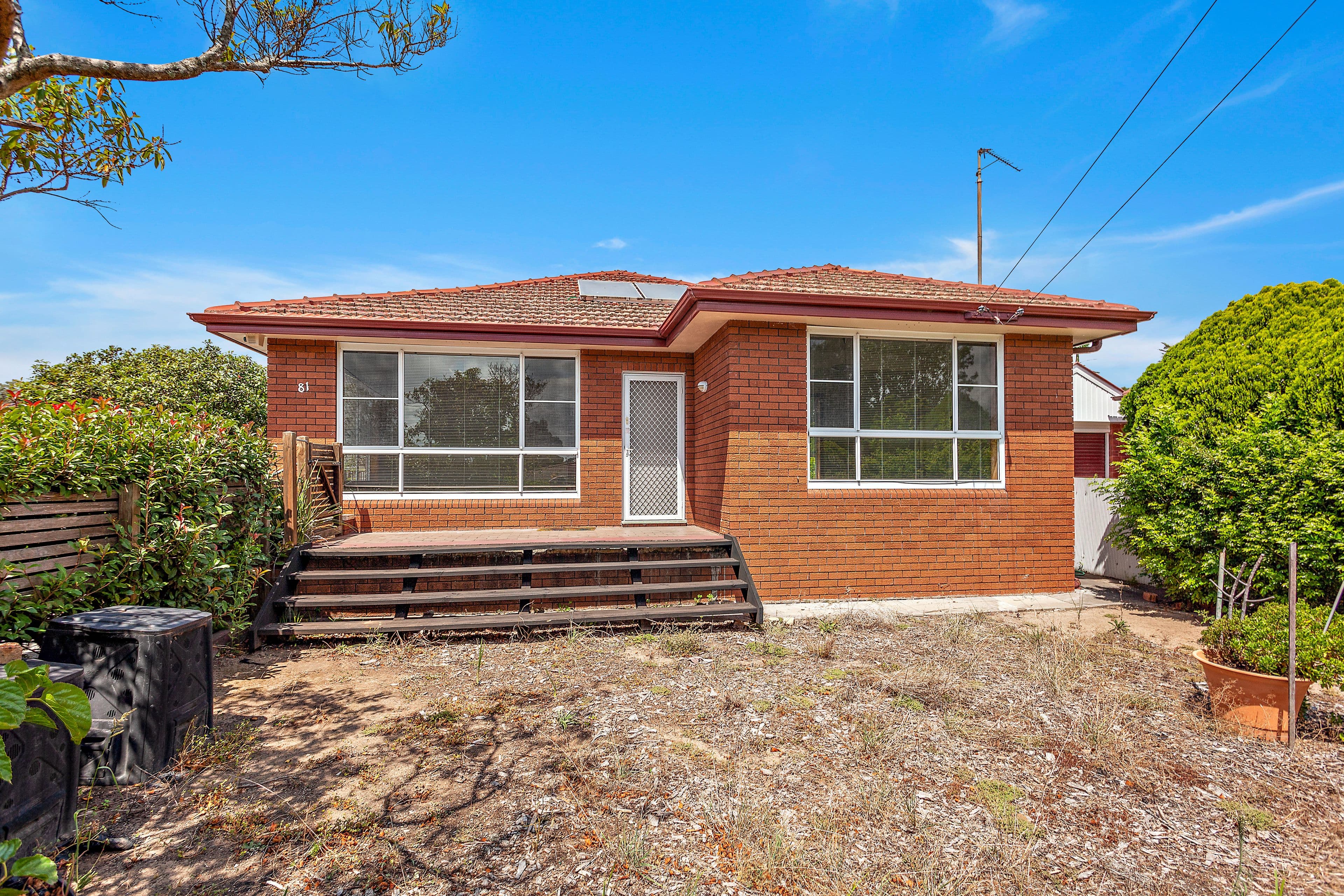 81 Parkes Street, Oak Flats - Thumbnail 6