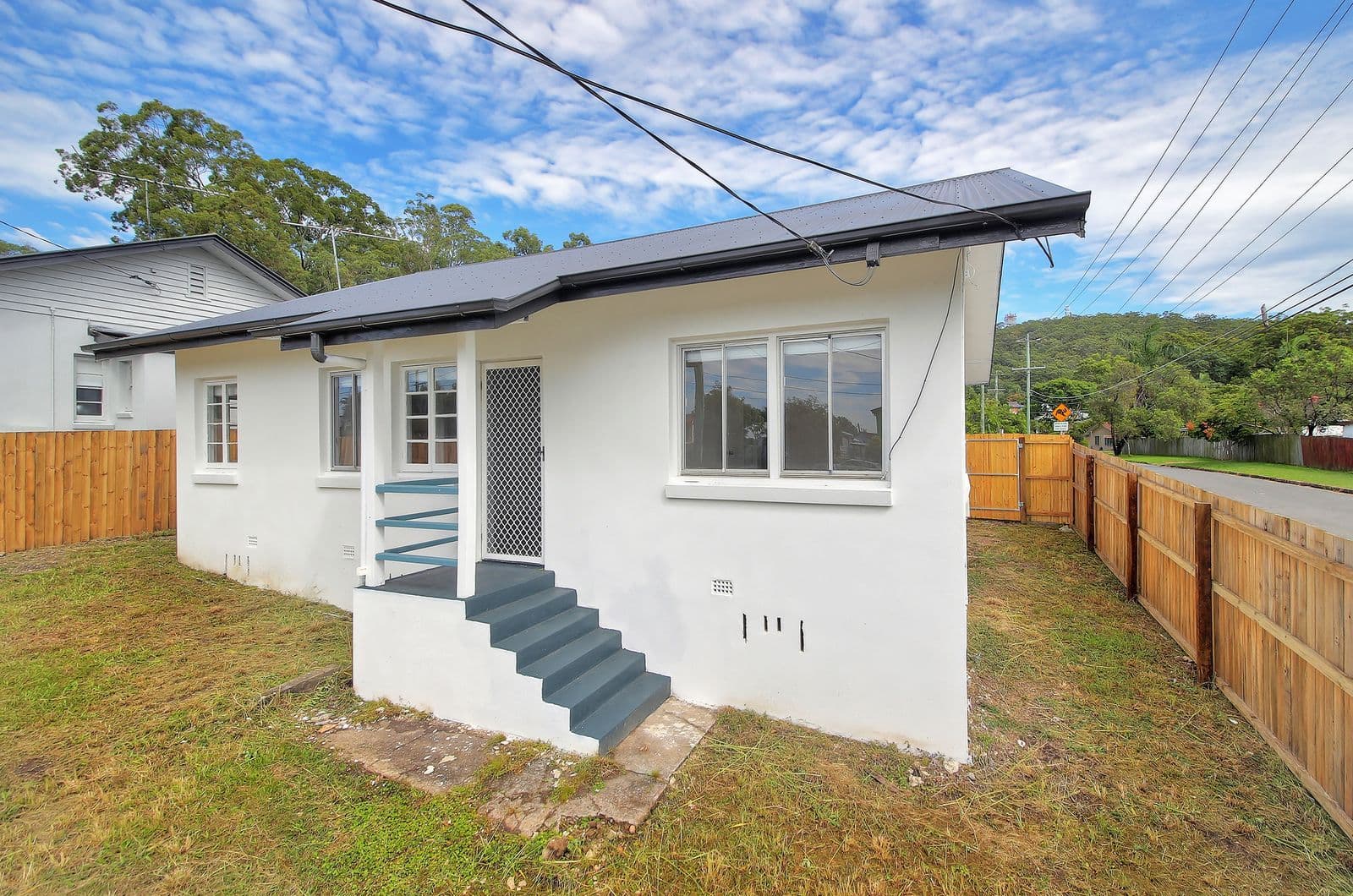 1 Santley Street, Upper Mount Gravatt QLD 4122, Mount Gravatt - Image 1