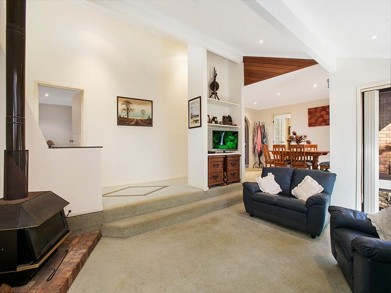 5 Greygum Place, Gymea Bay - Thumbnail 2