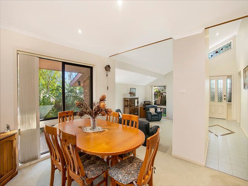 5 Greygum Place, Gymea Bay - Thumbnail 3