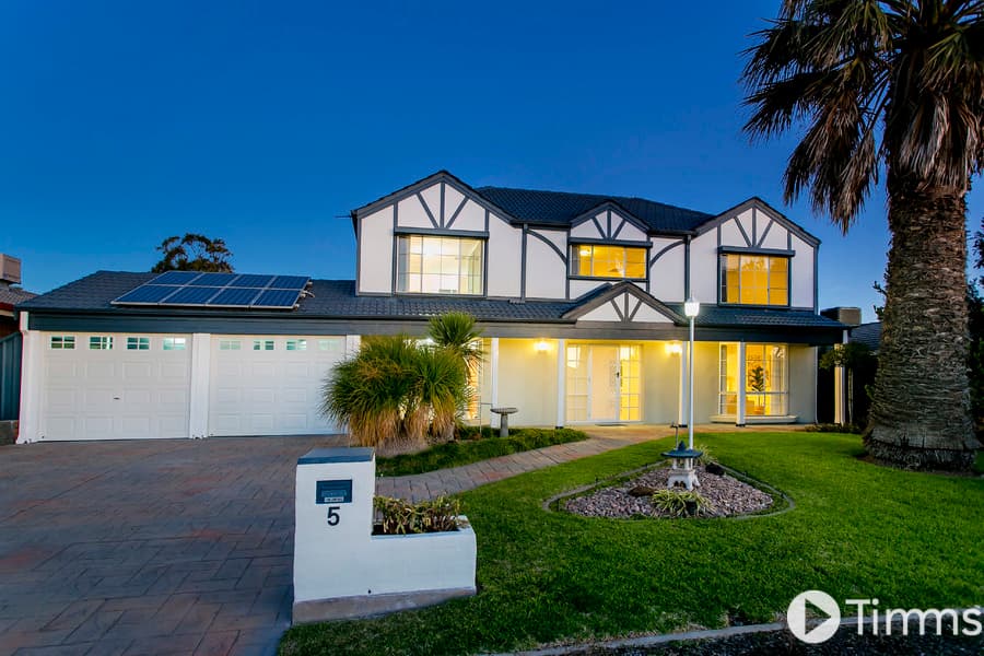 5 Farming Crescent, Hallett Cove - Image 1