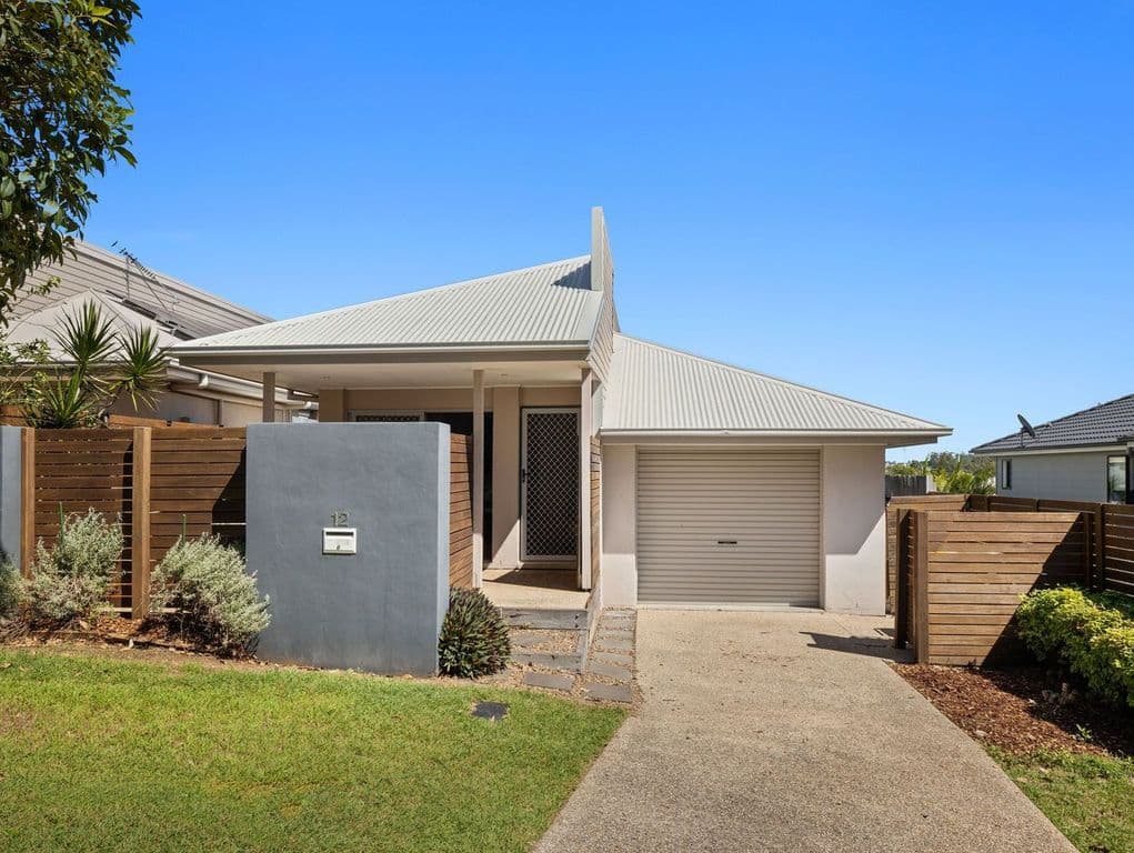 12 Pinnacle Close, Springfield Lakes QLD 4300, Springfield Lakes - Image 1