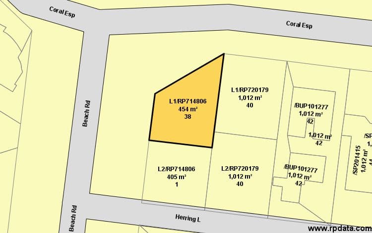 38 Coral Esplanade, CANNONVALE QLD 4802, Cannonvale - Thumbnail 3