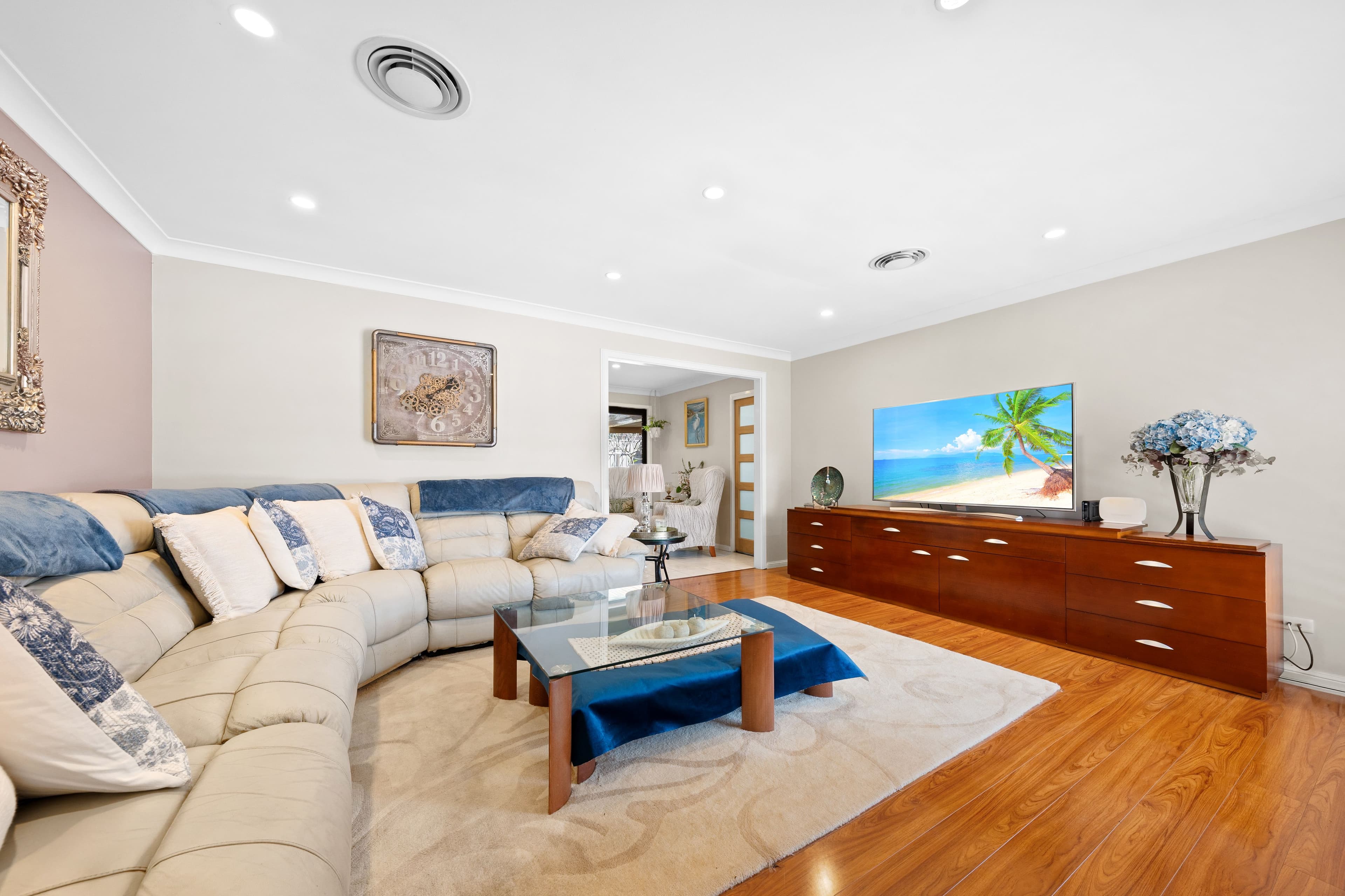 18 Prairie Vale Road, Bossley Park NSW 2176, Bossley Park - Thumbnail 2