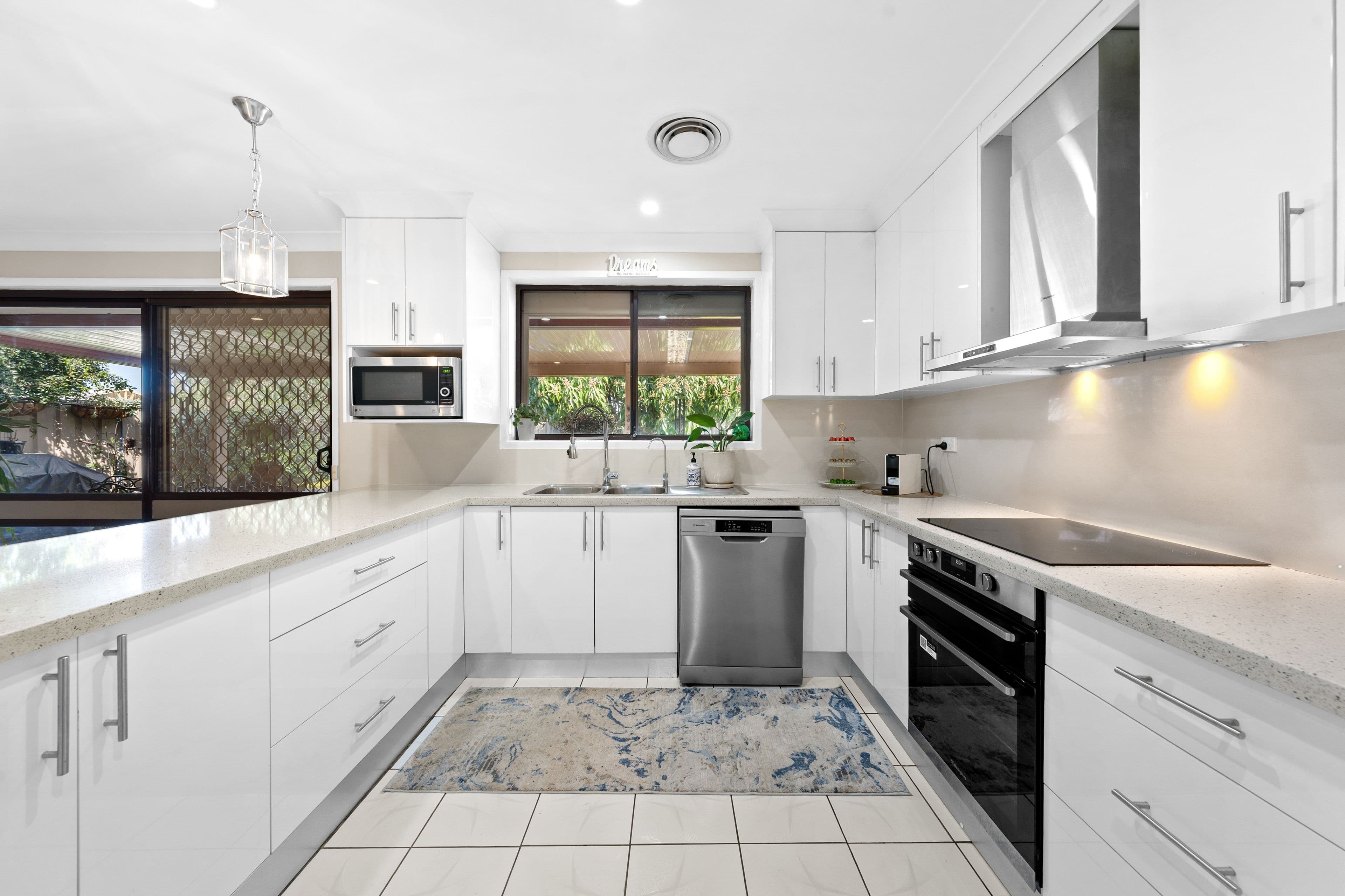 18 Prairie Vale Road, Bossley Park NSW 2176, Bossley Park - Thumbnail 5