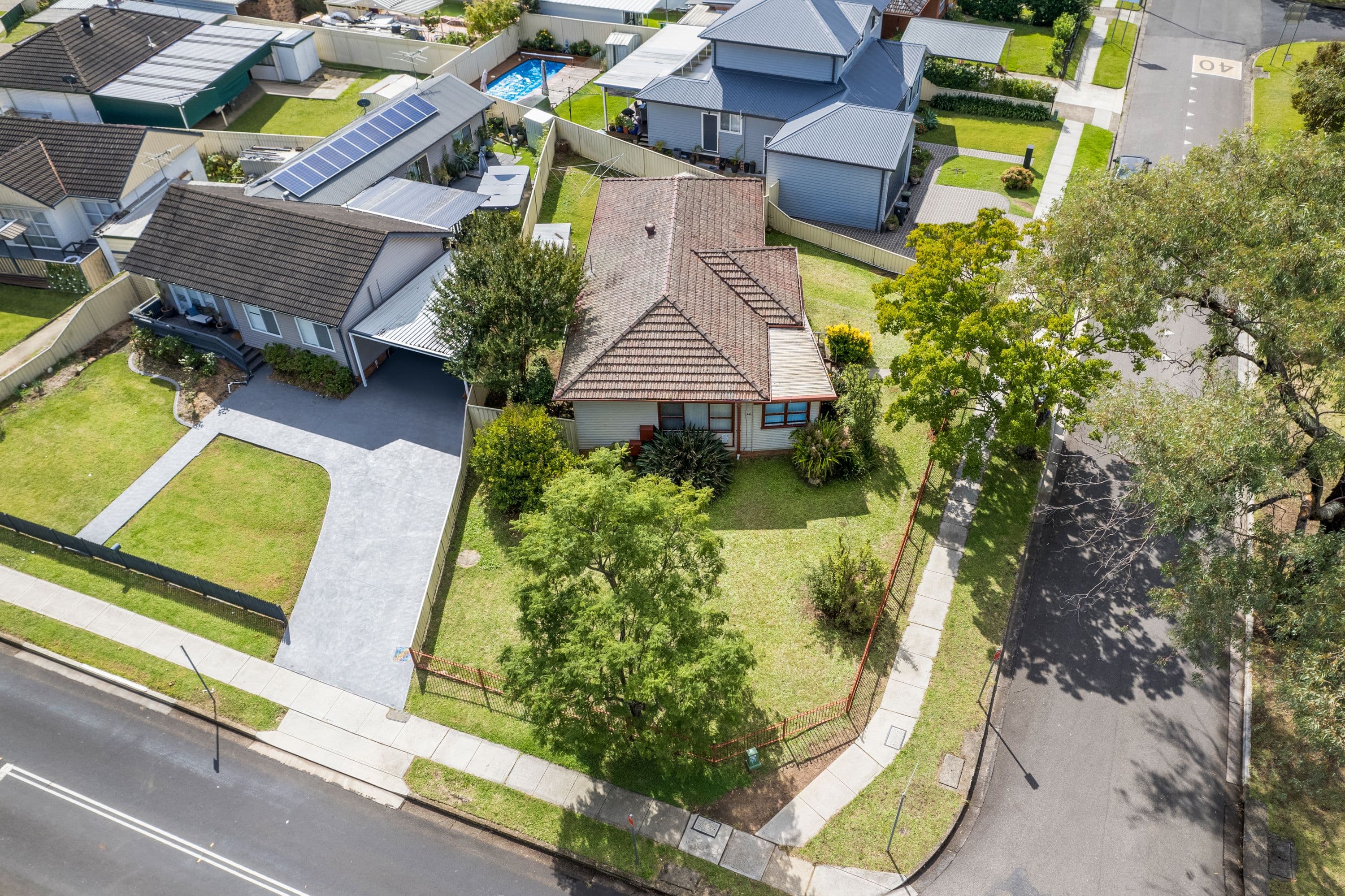 44 Wattle Avenue, Macquarie Fields NSW 2564, Macquarie Fields - Image 1