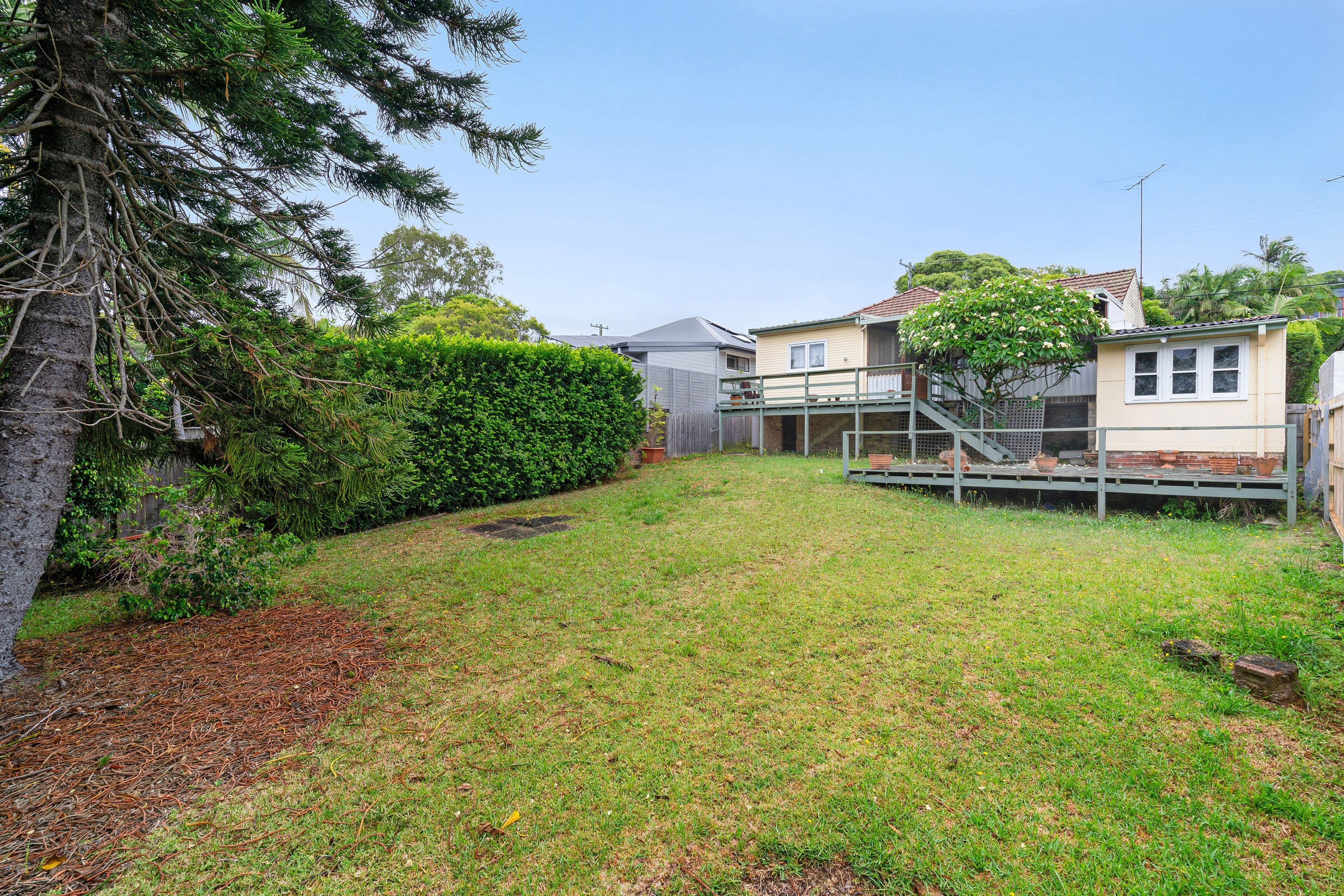 4 Binalong Avenue, Allambie Heights NSW 2100, Allambie Heights - Thumbnail 4