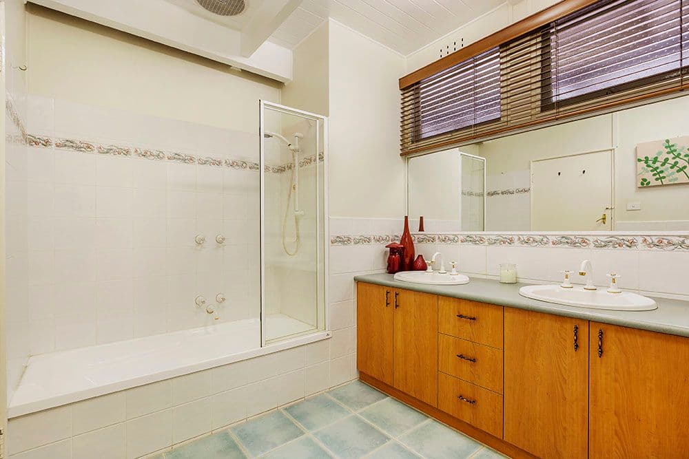 12 Woodland Street, DONCASTER VIC 3108, Doncaster - Thumbnail 7