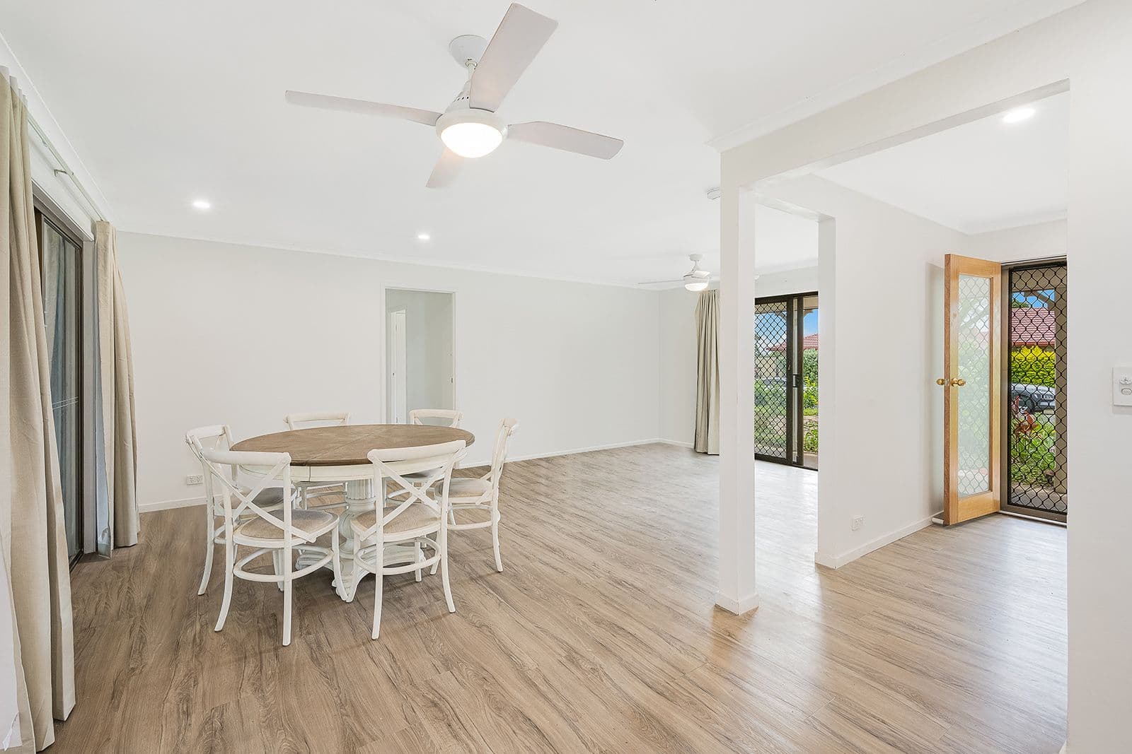 19 Crestlea Street, Bracken Ridge QLD 4017, Bracken Ridge - Thumbnail 4