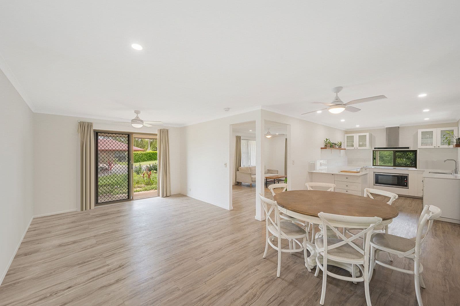 19 Crestlea Street, Bracken Ridge QLD 4017, Bracken Ridge - Thumbnail 7