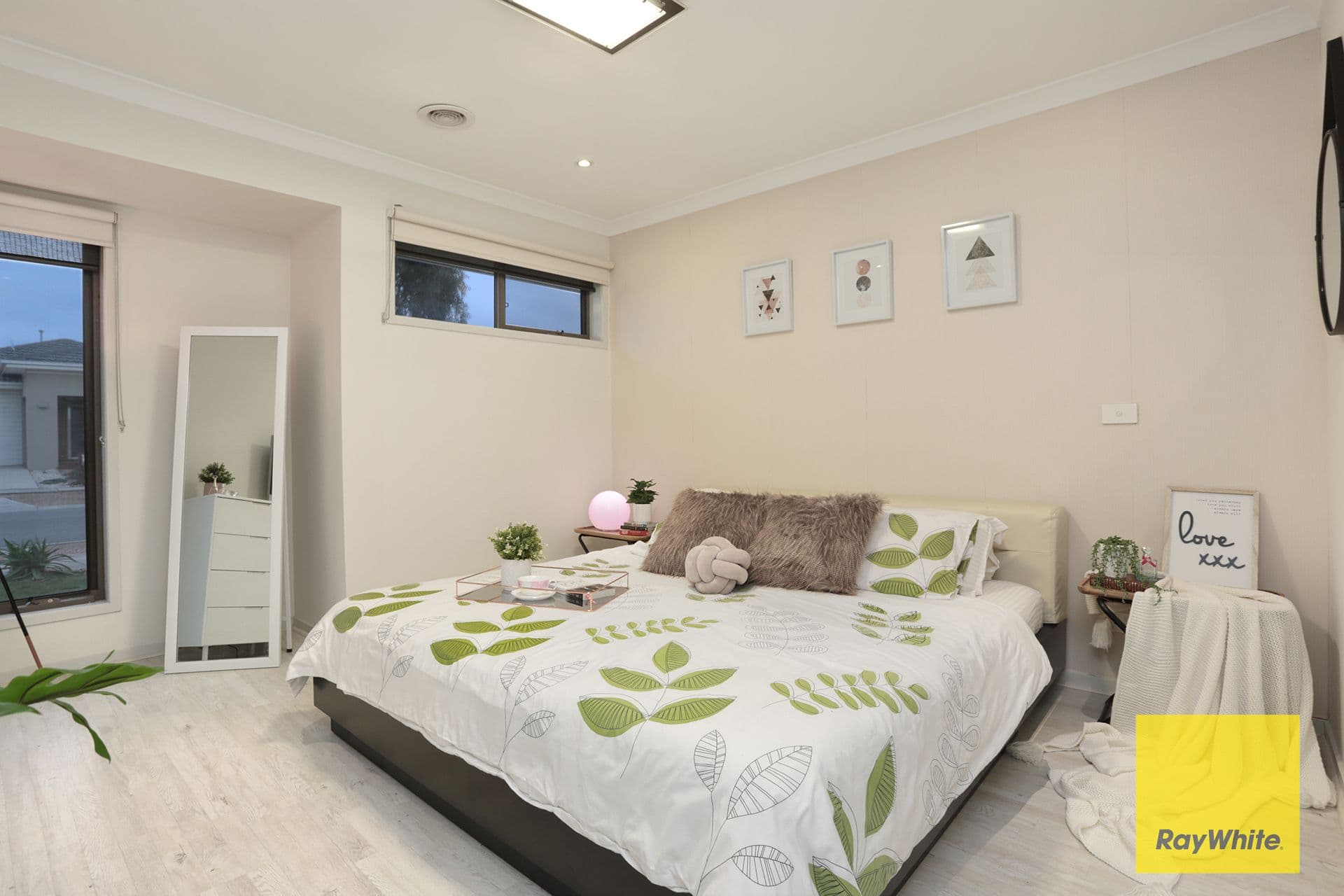 22 Spinifex Street, Point Cook VIC 3030, Point Cook - Thumbnail 4