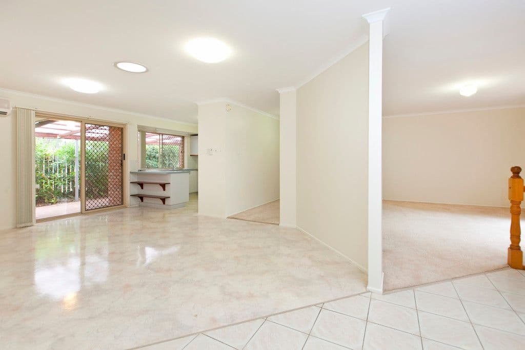 No 4, 57 Mt Cotton Road, CAPALABA QLD 4157, Capalaba - Thumbnail 2