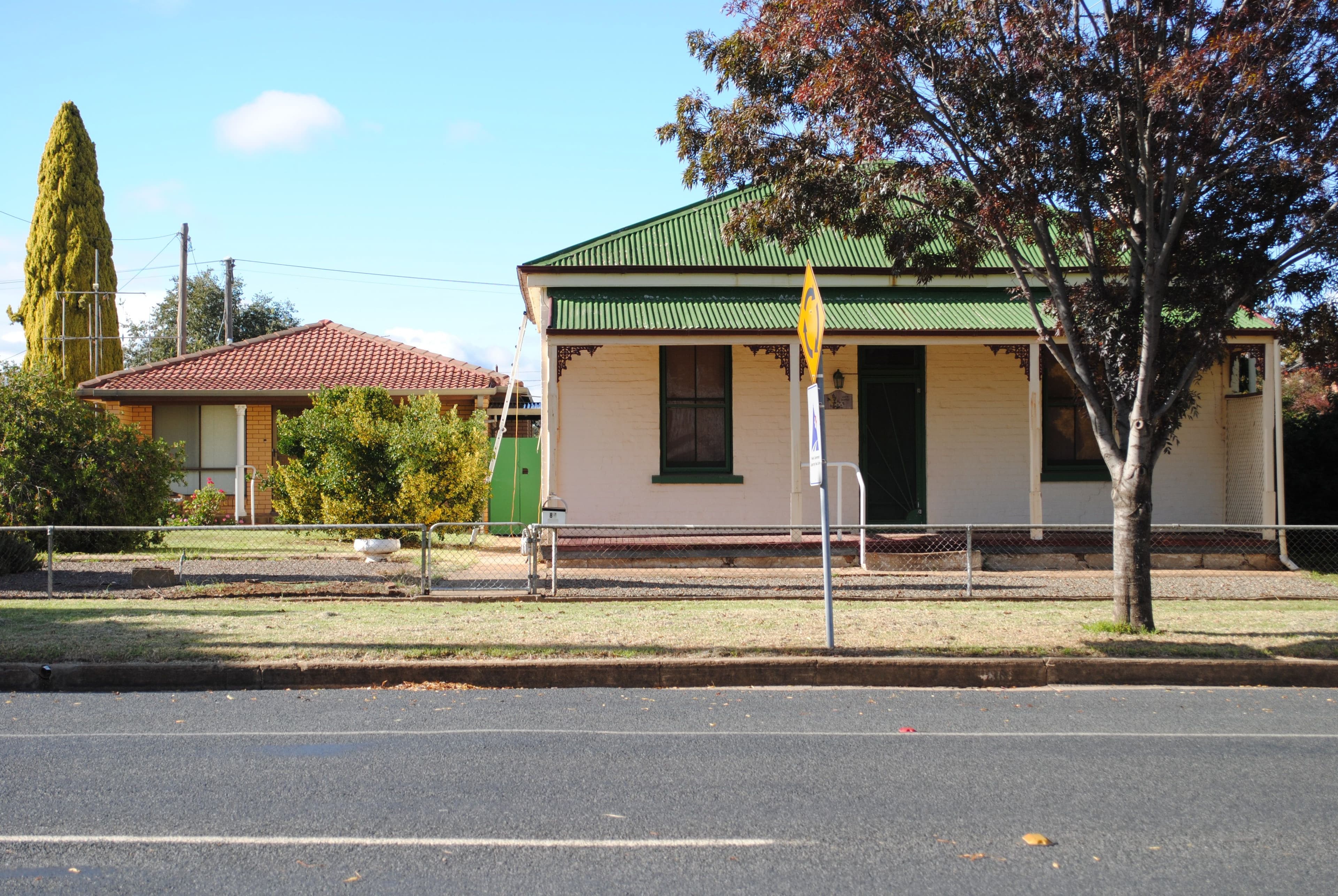 86 Sutton Street, Cootamundra - Image 1