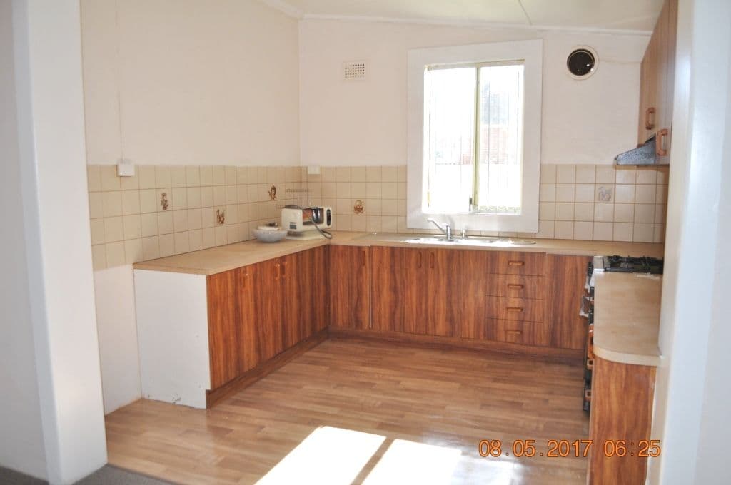 86 Sutton Street, Cootamundra - Thumbnail 6
