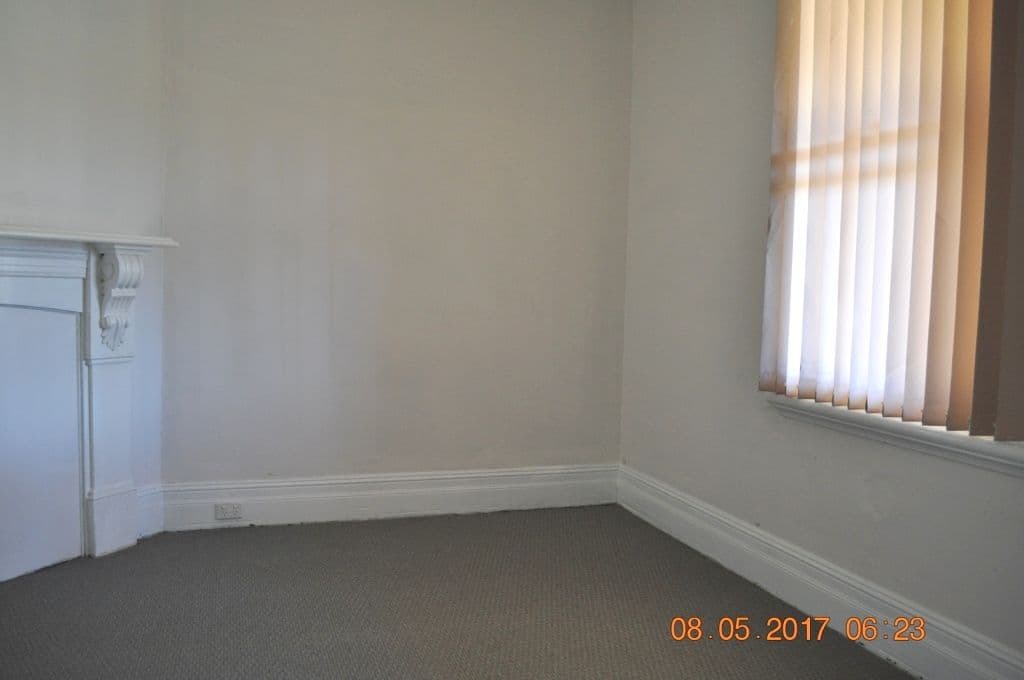 86 Sutton Street, Cootamundra - Thumbnail 8
