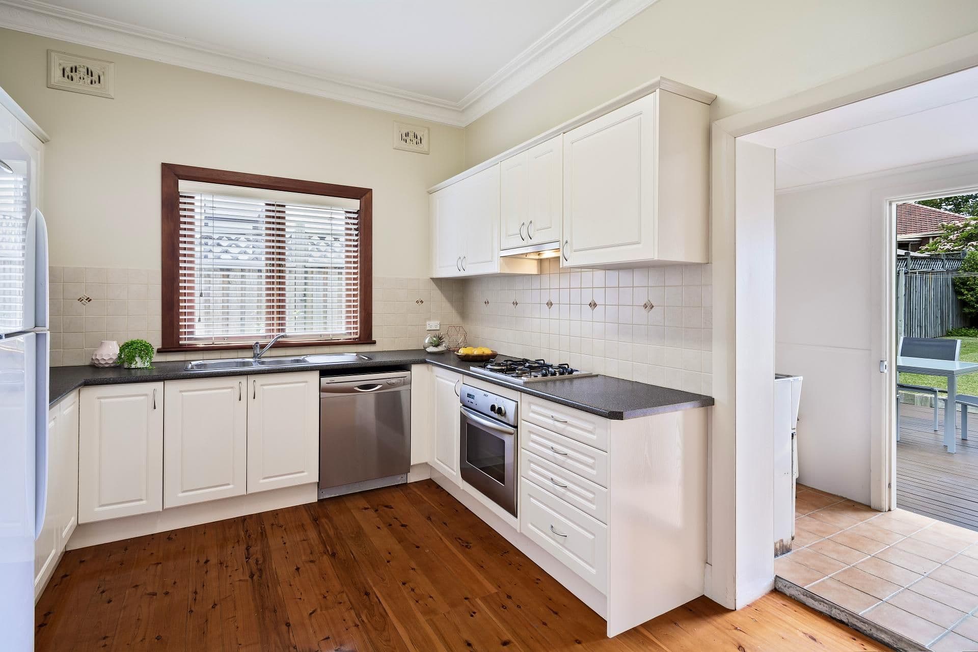 14 Harwood Avenue, Chatswood - Thumbnail 4