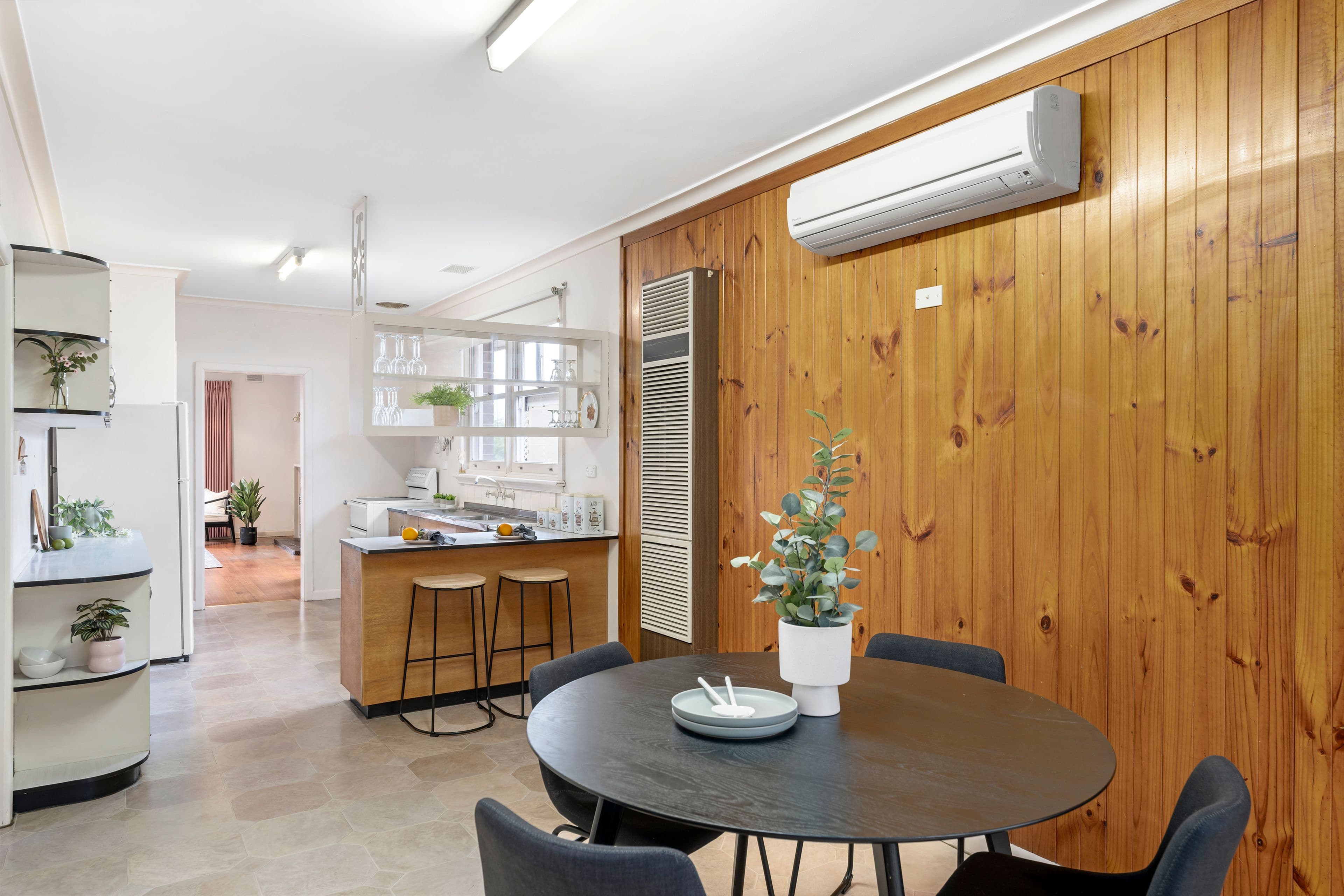 93 Mckell Avenue, Sunbury VIC 3429, Sunbury - Thumbnail 5