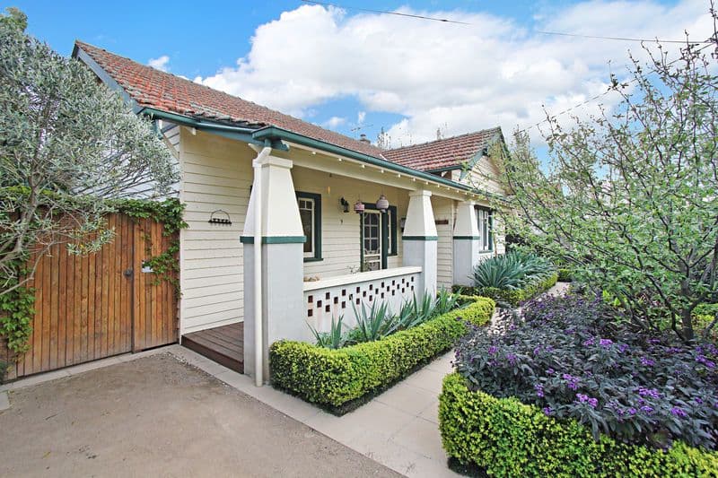 9 Camden Road, HUGHESDALE VIC 3166, Hughesdale - Thumbnail 2