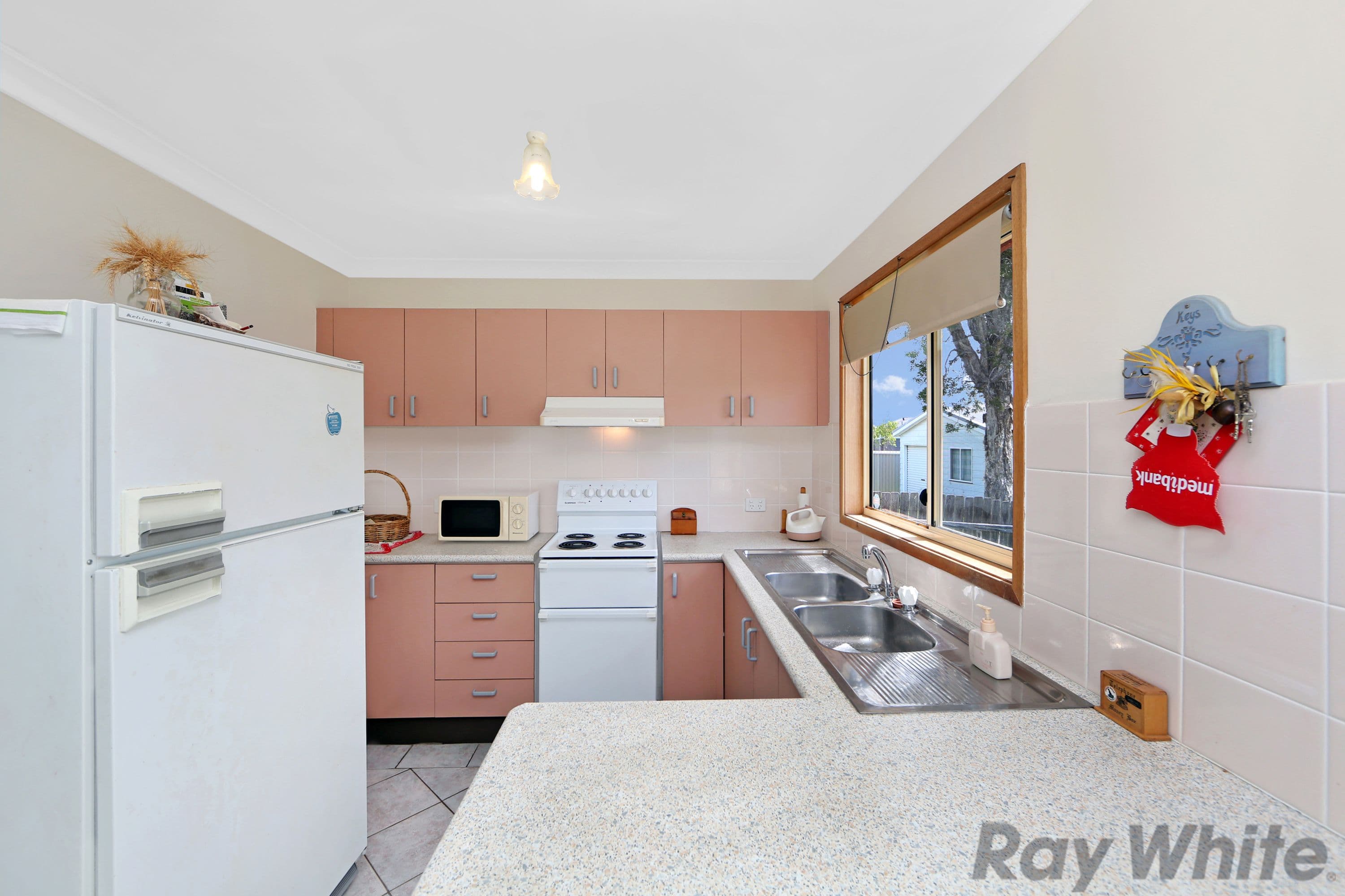 28 Barker Avenue, San Remo - Thumbnail 2