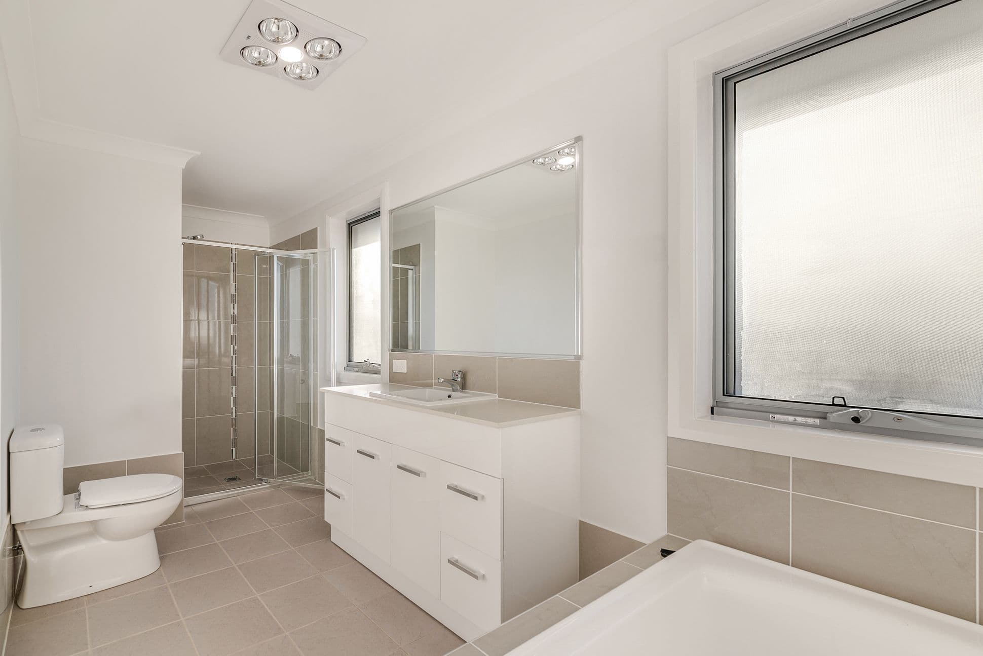 100 Hampshire Boulevard, Spring Farm - Thumbnail 7