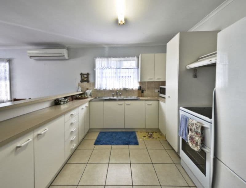 27 Millicent Street, Rosanna, Rosanna - Thumbnail 3