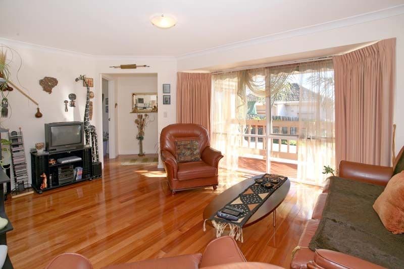 960 Station Street, BOX HILL NORTH VIC 3129, Box Hill North - Thumbnail 2