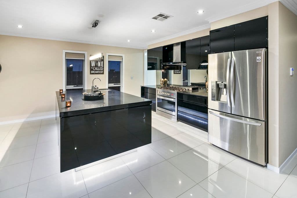 31 Allan Day Drive, Wellington Point QLD 4160, Wellington Point - Thumbnail 6