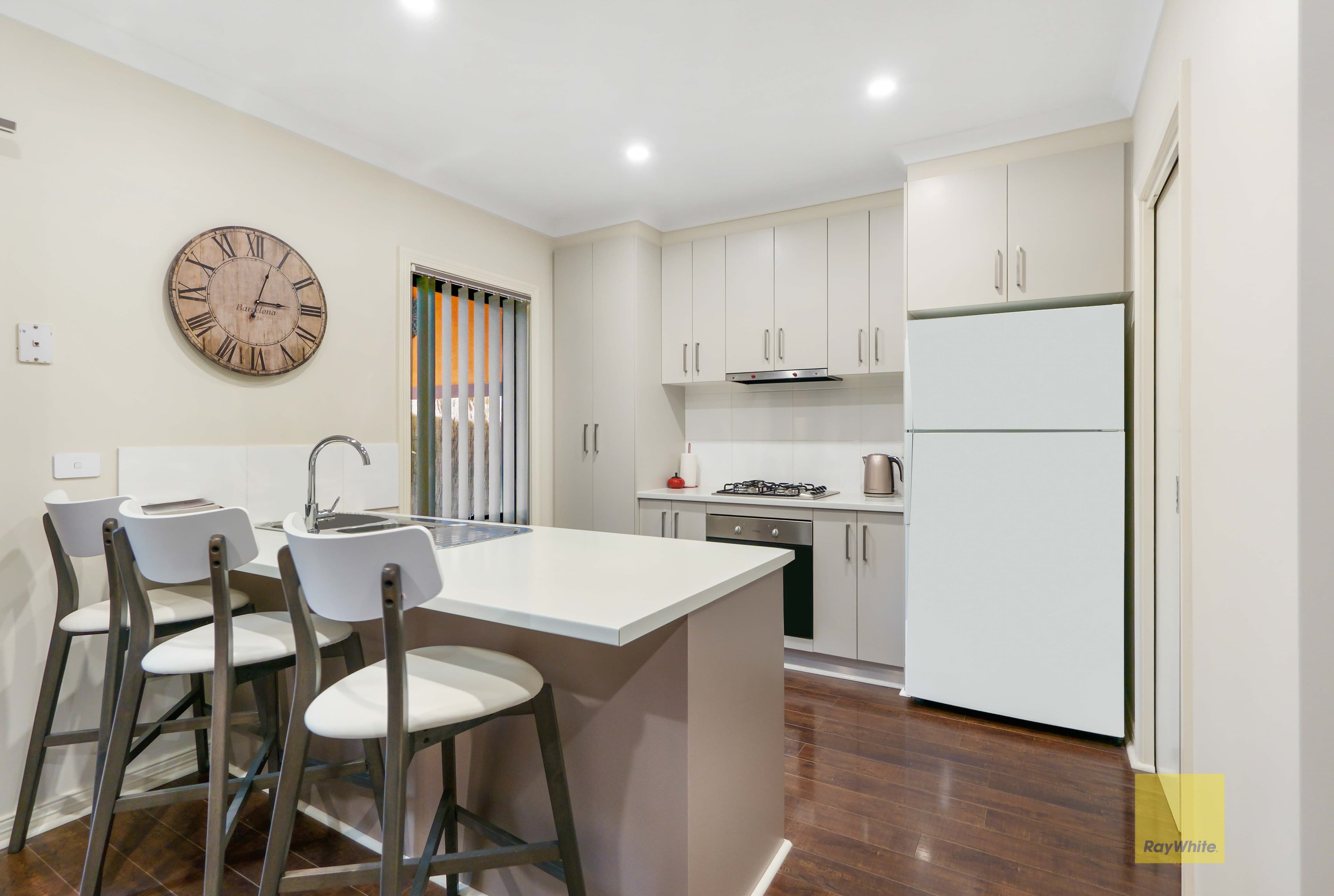 49 Swamphen Drive, Williams Landing VIC 3027, Williams Landing - Thumbnail 6
