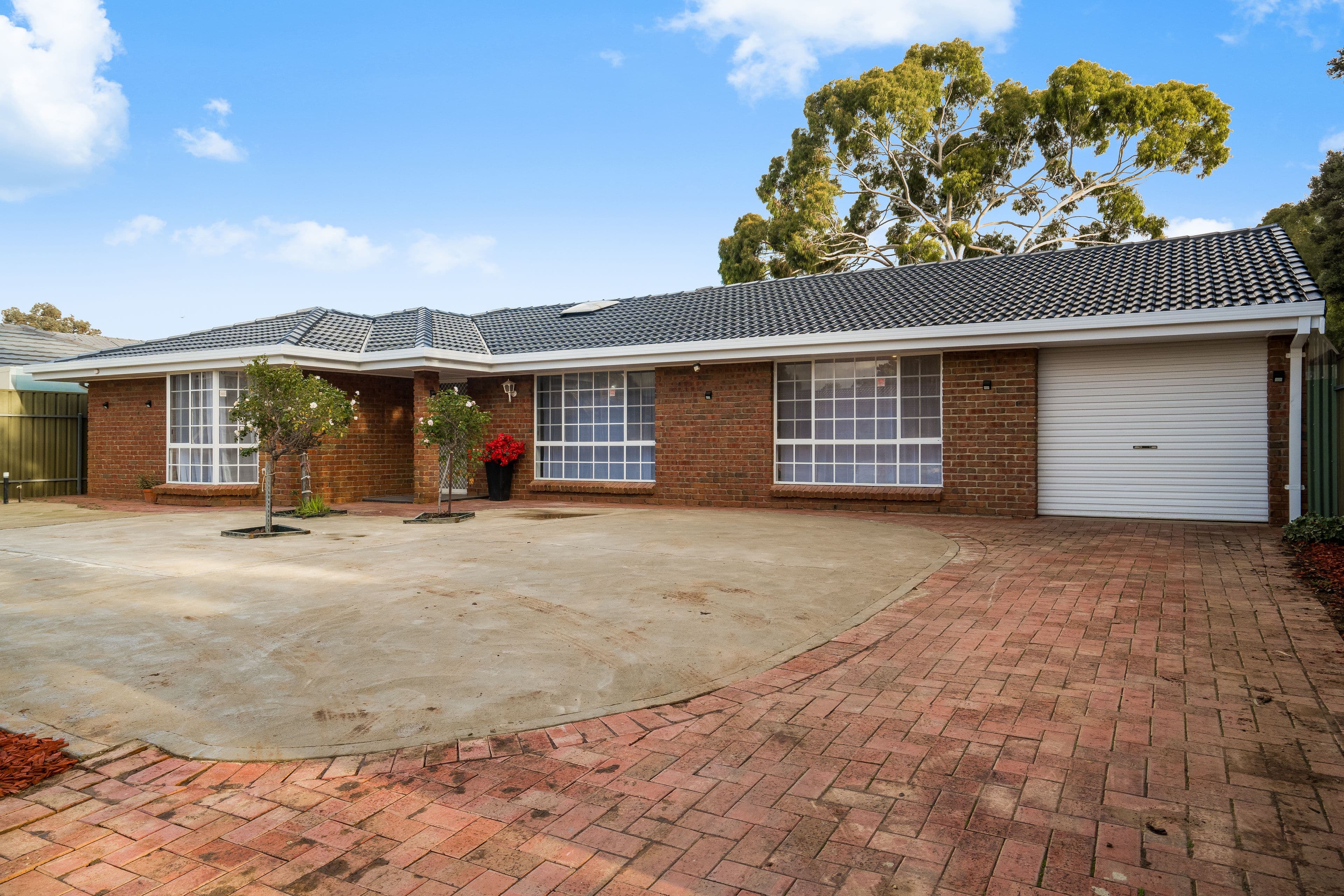 19 Carnation Court, Parafield Gardens SA 5107, Parafield Gardens - Thumbnail 2
