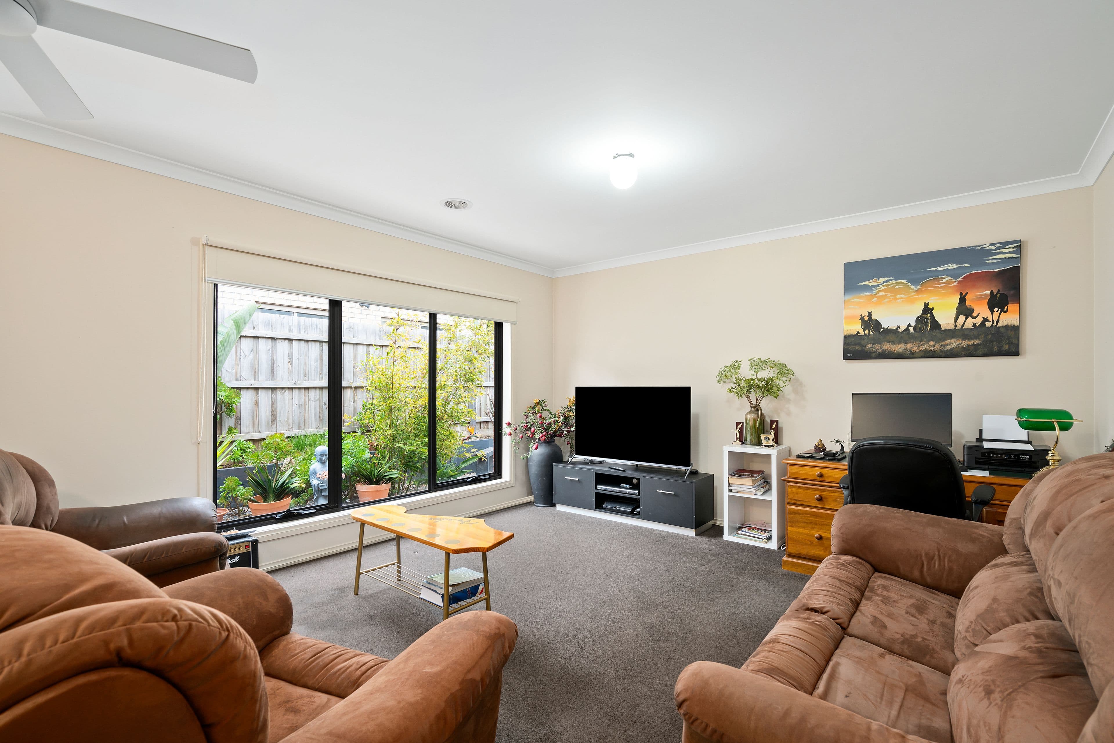 23 Holland Road, Sunbury VIC 3429, Sunbury - Thumbnail 2