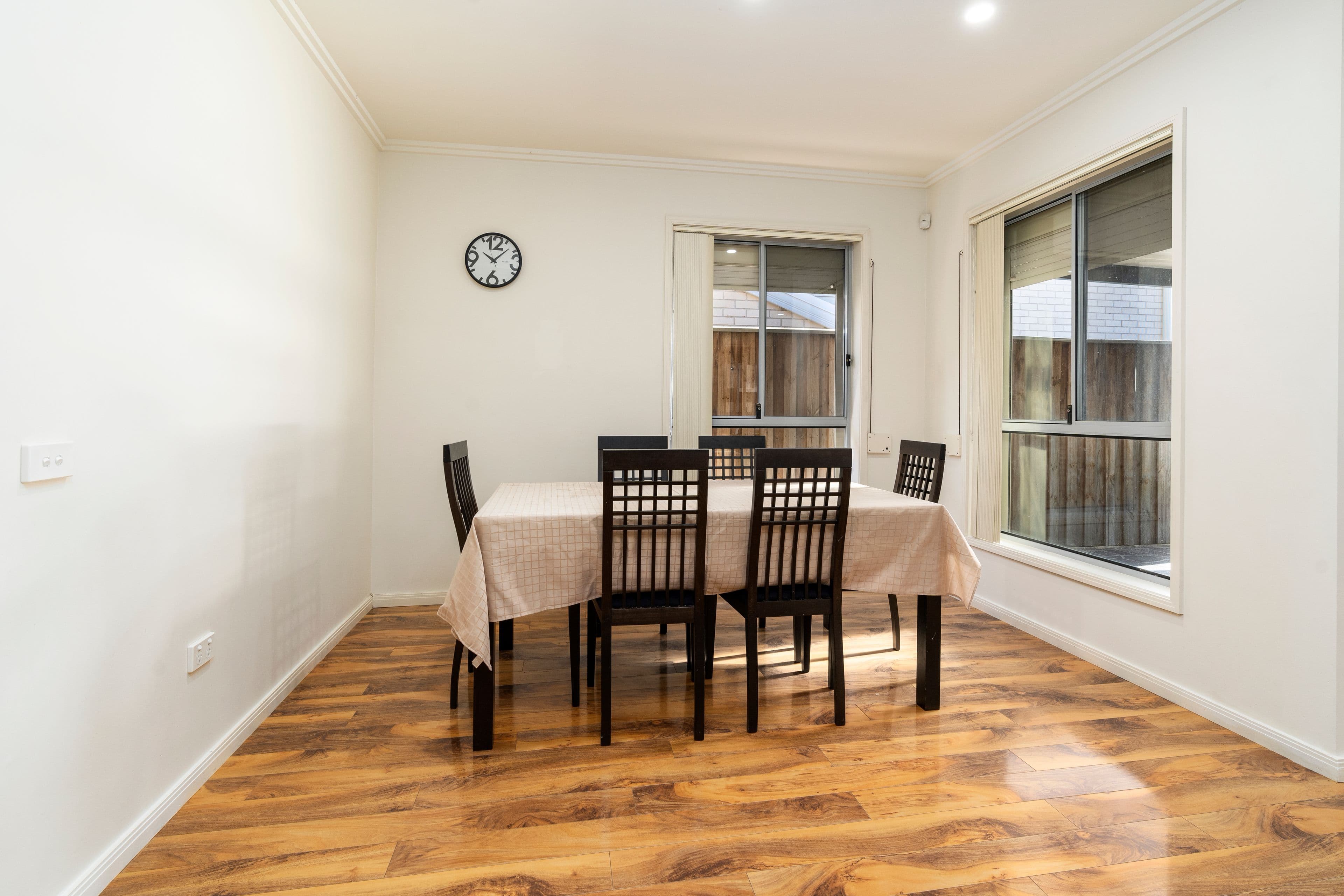 4 Reeves Crescent, Bonnyrigg NSW 2177, Bonnyrigg - Thumbnail 4