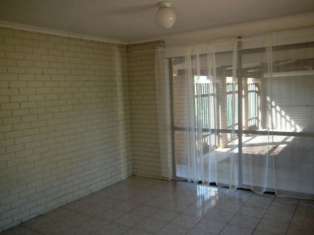 23 Jacaranda Avenue, TINANA QLD 4650, Tinana - Thumbnail 6