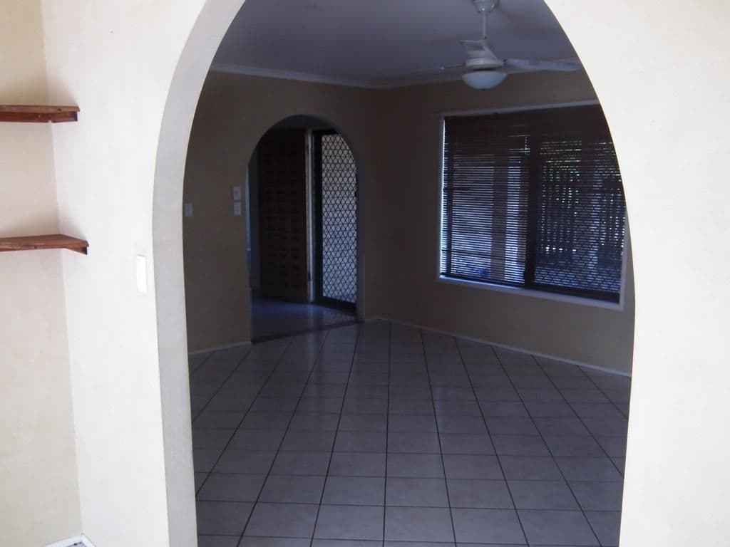 23 Jacaranda Avenue, TINANA QLD 4650, Tinana - Thumbnail 7