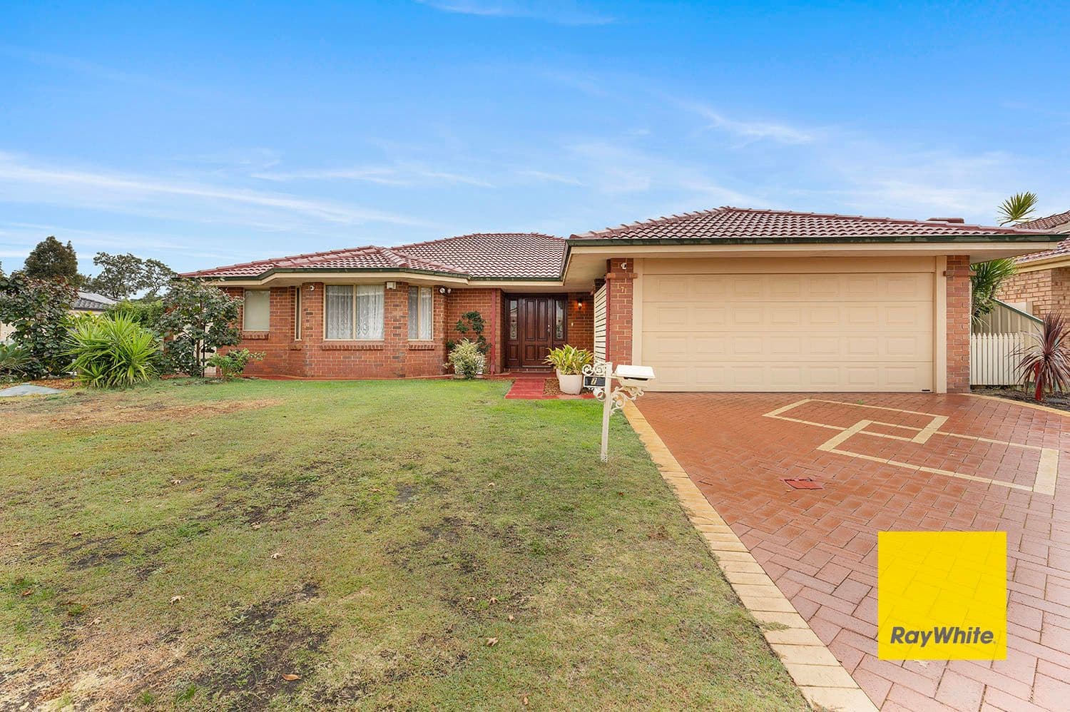 7 Hollyoak Place, Thornlie WA 6108, Thornlie - Image 1