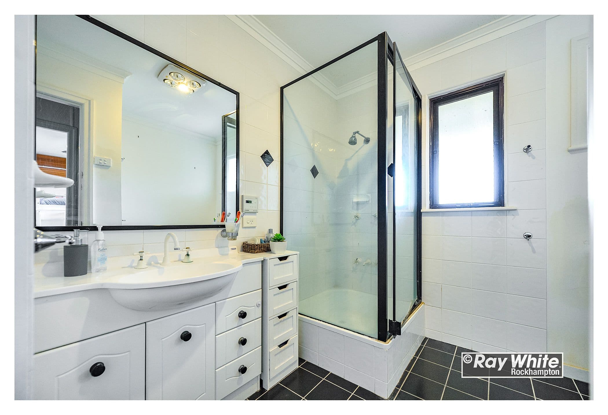 28 Queen Street, The Range QLD 4700, The Range - Thumbnail 5