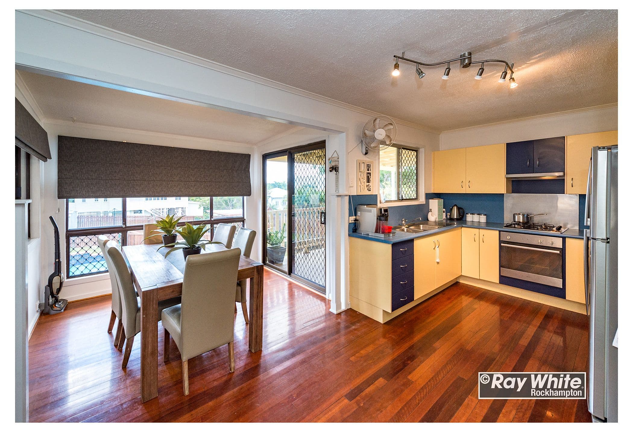 28 Queen Street, The Range QLD 4700, The Range - Thumbnail 6
