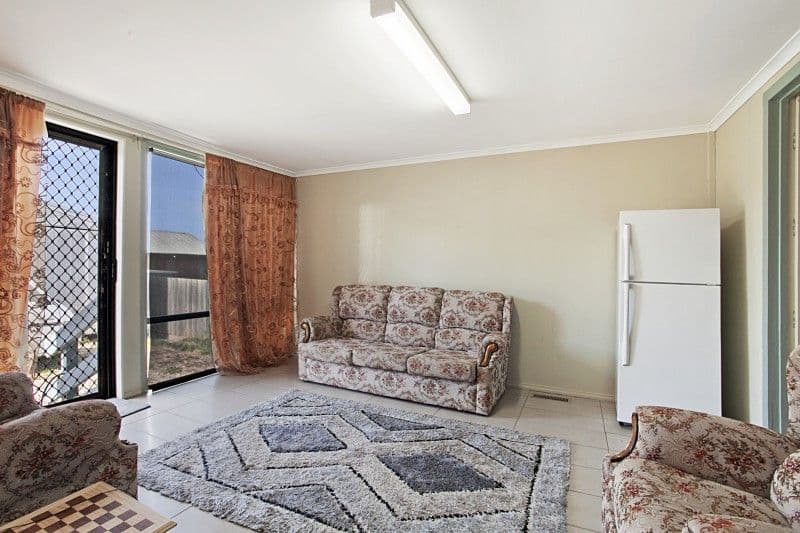 22 Tristania Street, Doveton VIC 3177, Doveton - Thumbnail 4