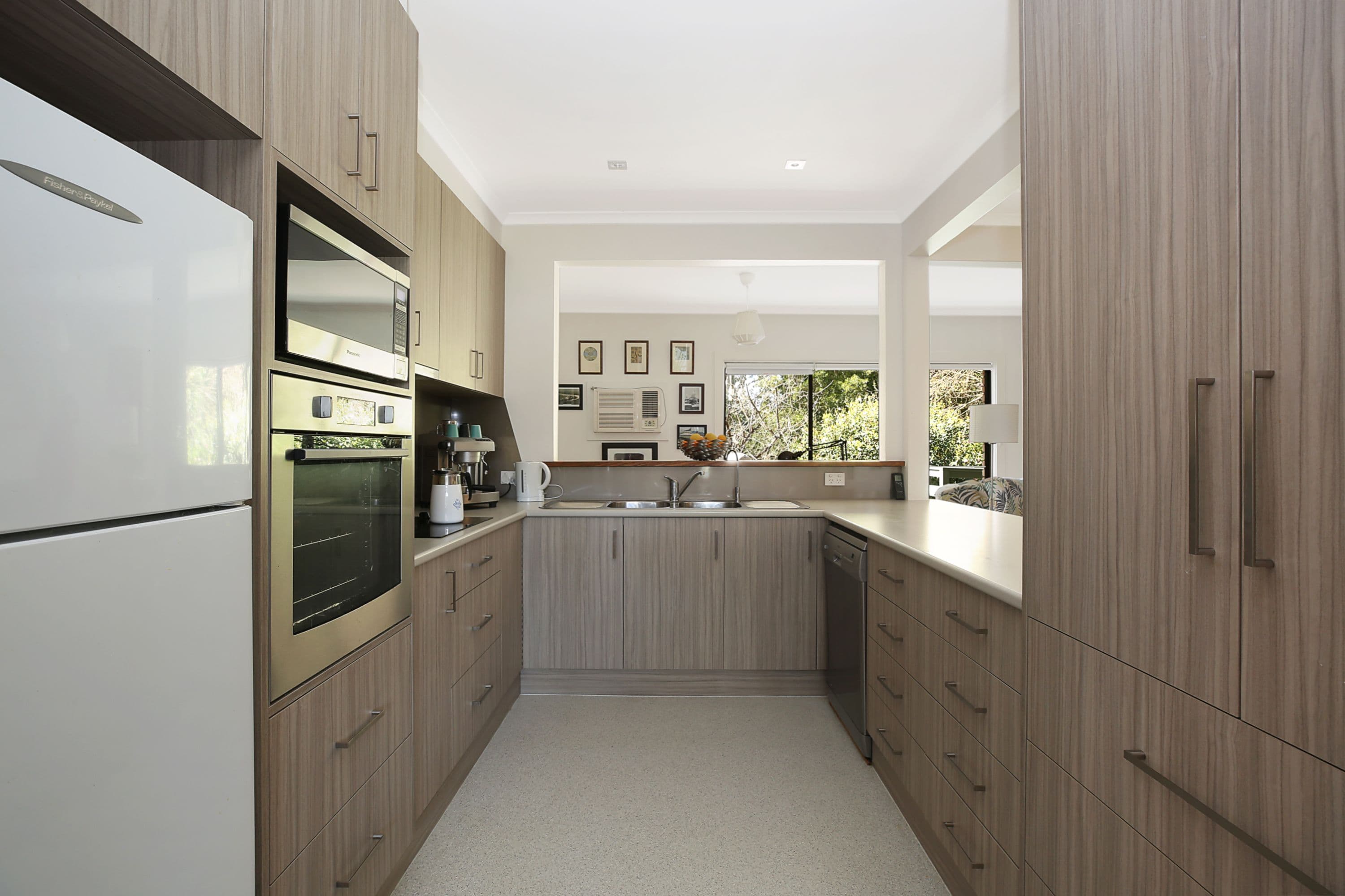 21 Talbot Street, Camperdown VIC 3260, Camperdown - Thumbnail 6