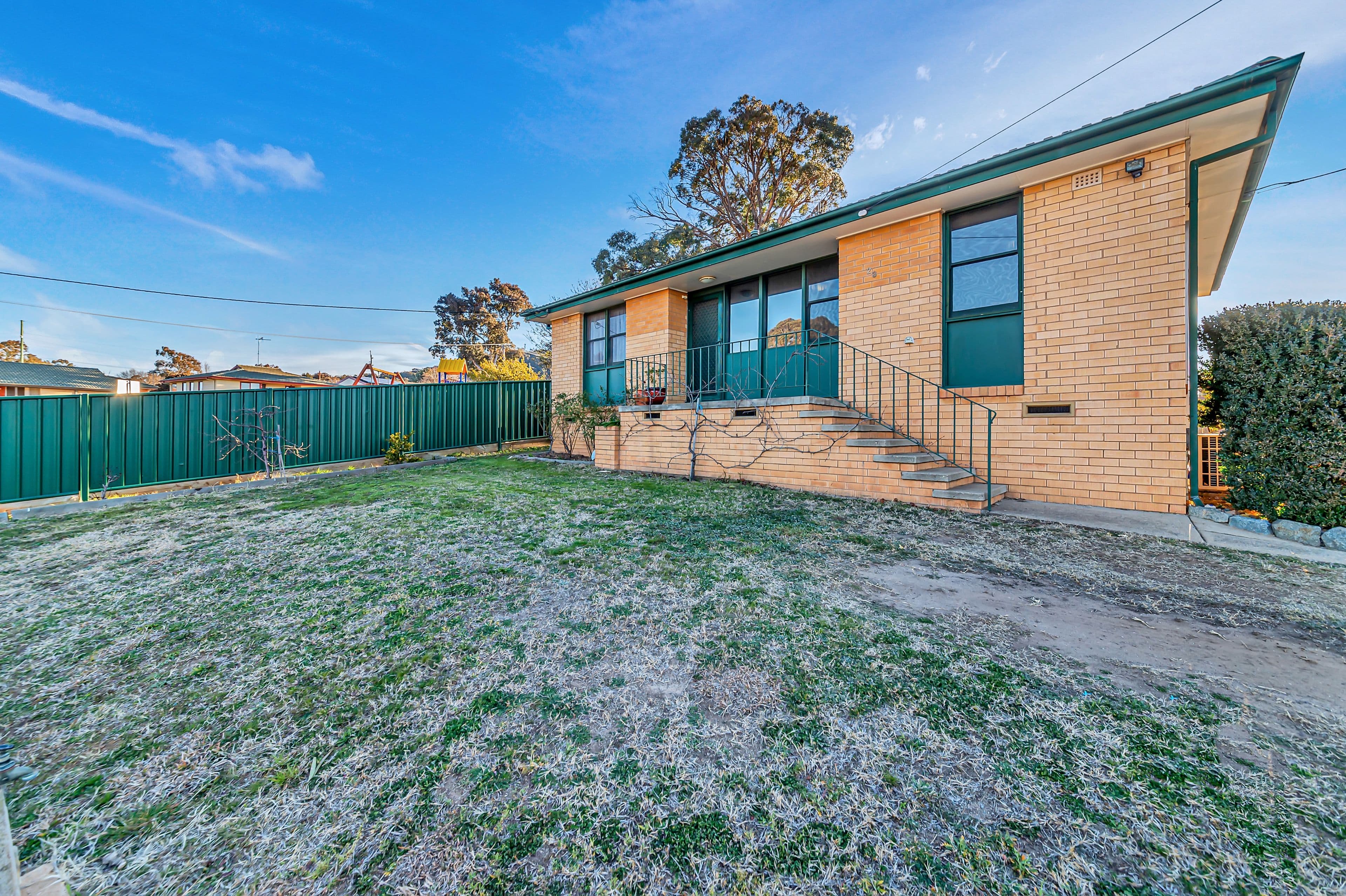 23 Boronia Crescent, Karabar - Thumbnail 2