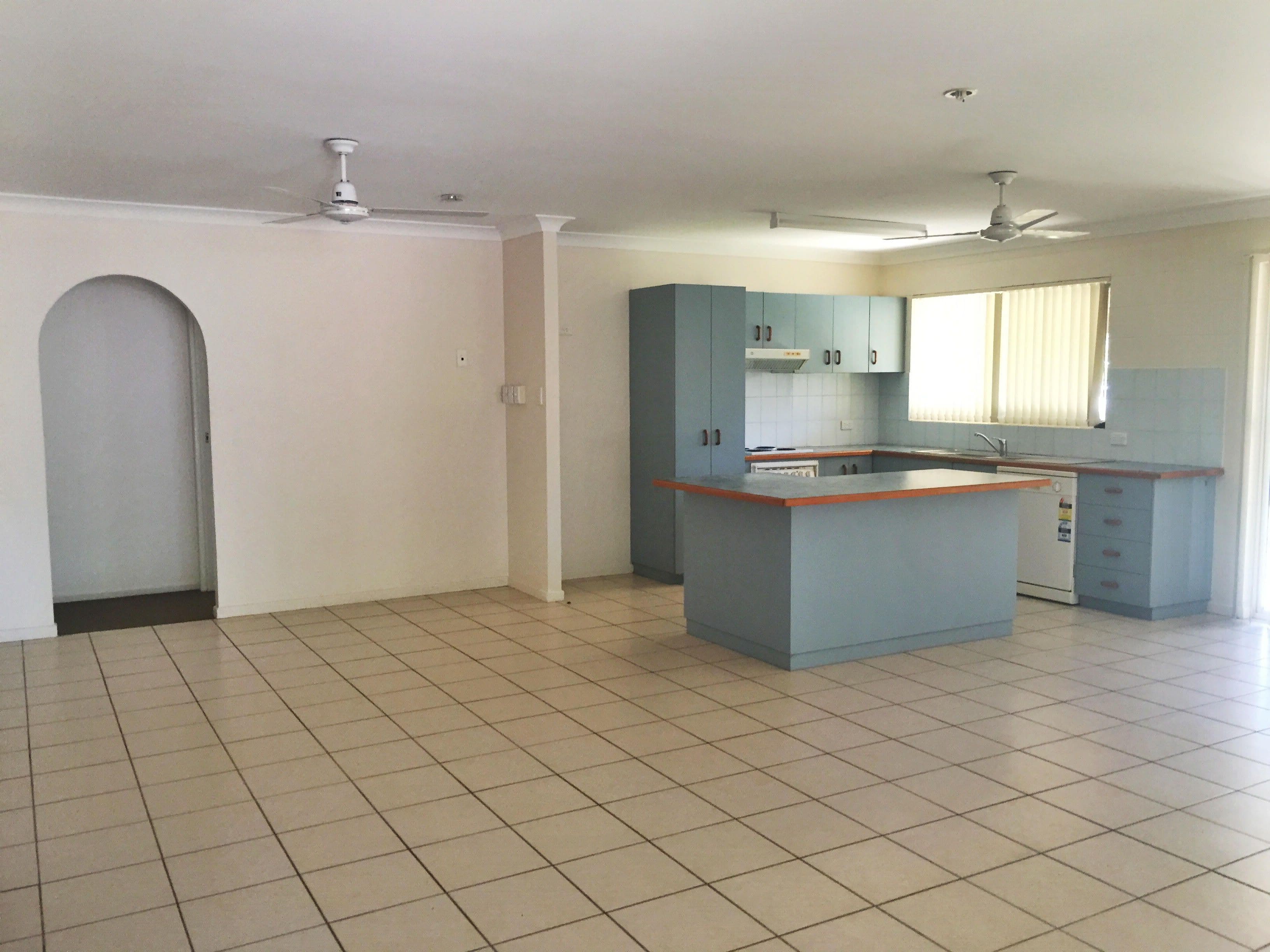 8 Jones Road, Cannonvale QLD 4802, Cannonvale - Thumbnail 3