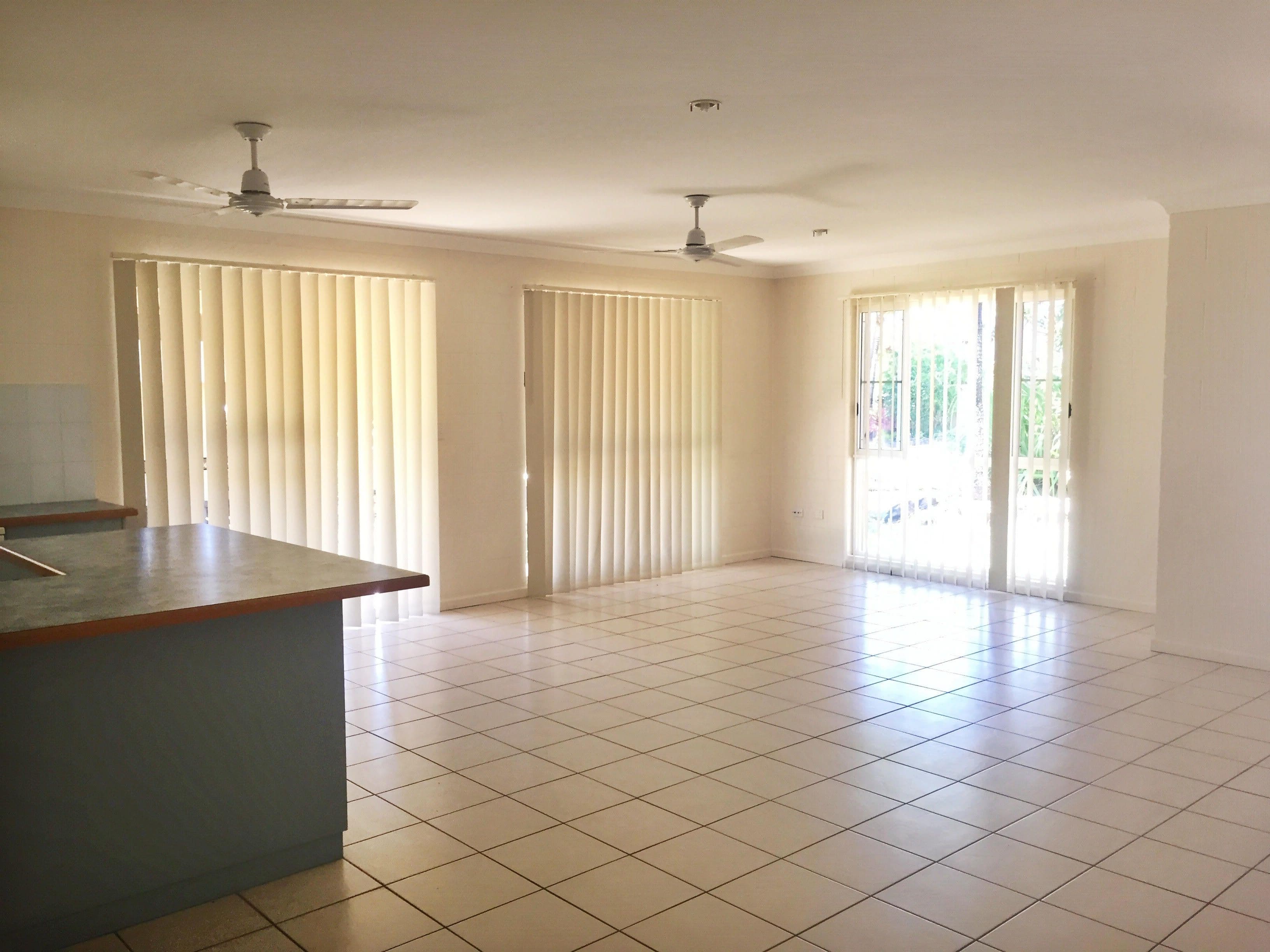8 Jones Road, Cannonvale QLD 4802, Cannonvale - Thumbnail 4