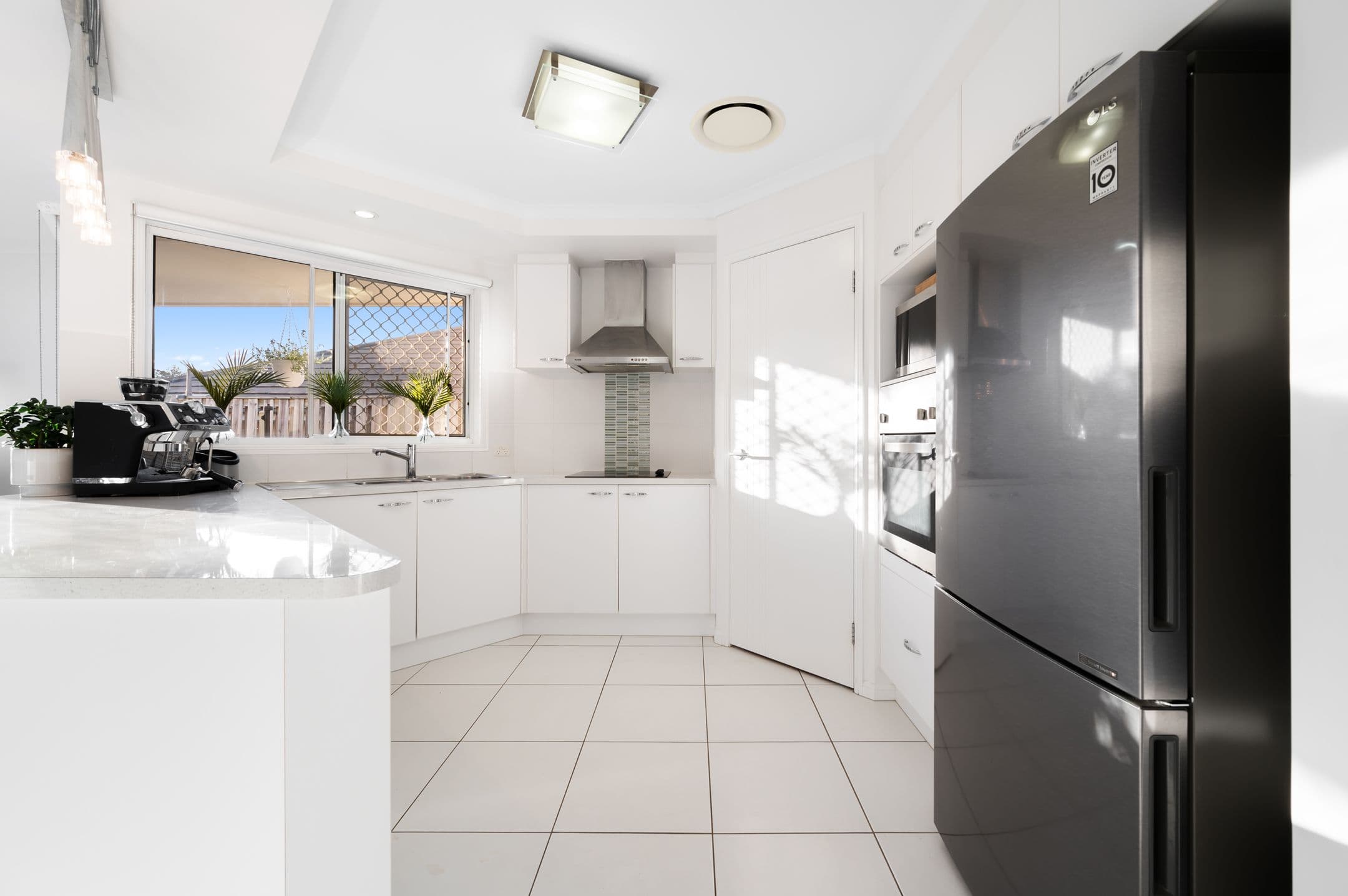 42 Faraday Crescent, Pacific Pines QLD 4211, Pacific Pines - Thumbnail 6