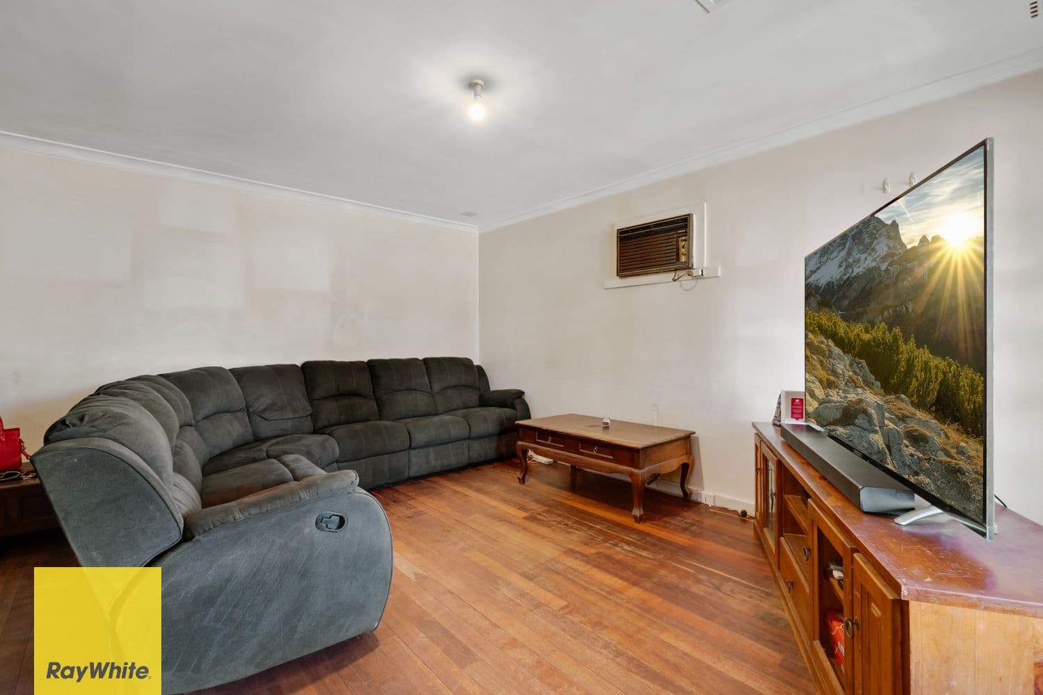 3 Denston Way, Girrawheen WA 6064, Girrawheen - Thumbnail 6