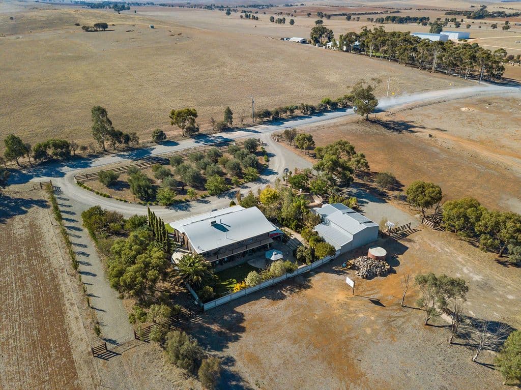 19 Wenhams Road, Jamestown SA 5491, Jamestown - Thumbnail 4