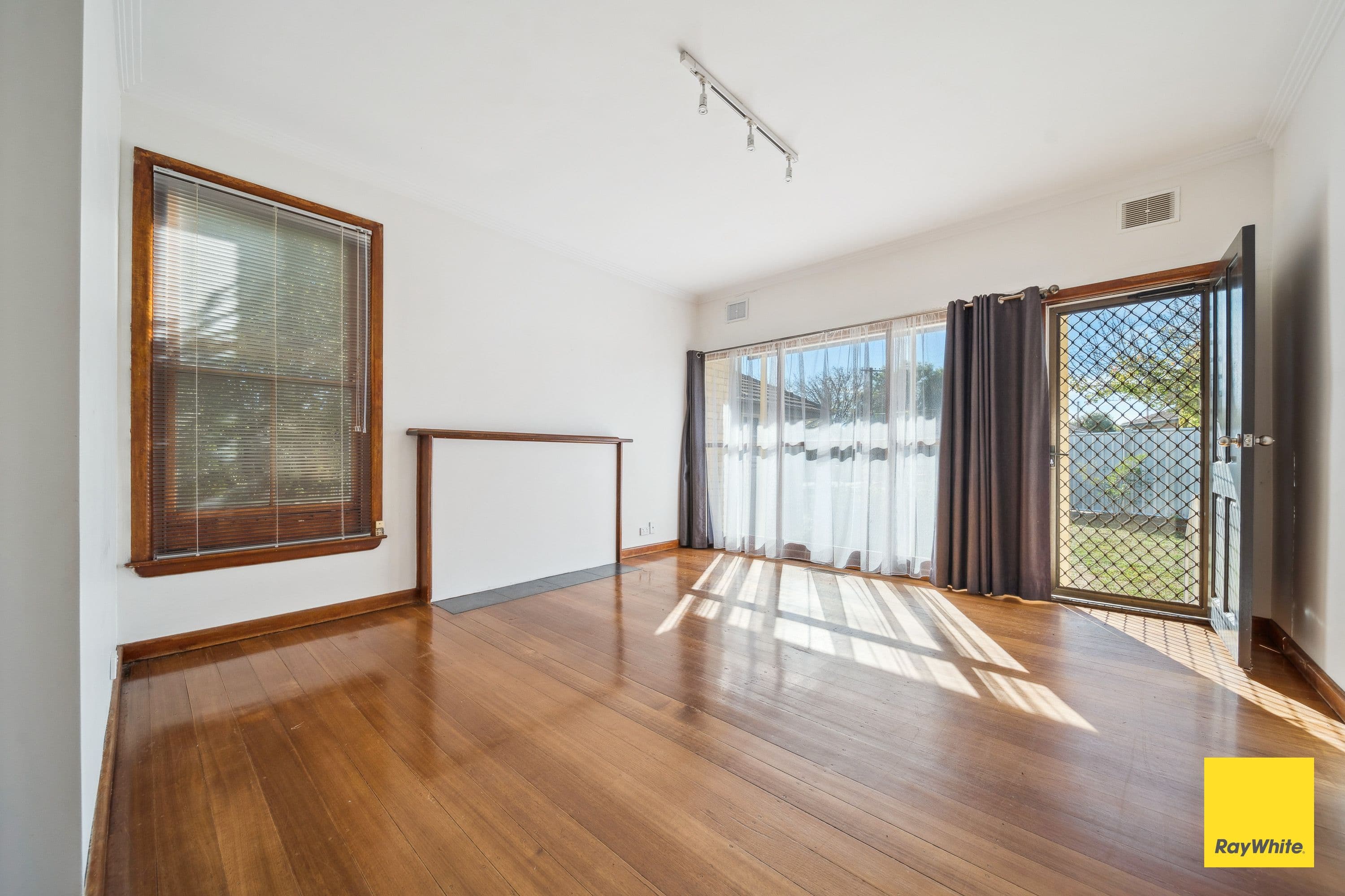 329 King Street, Golden Square VIC 3555, Golden Square - Thumbnail 2