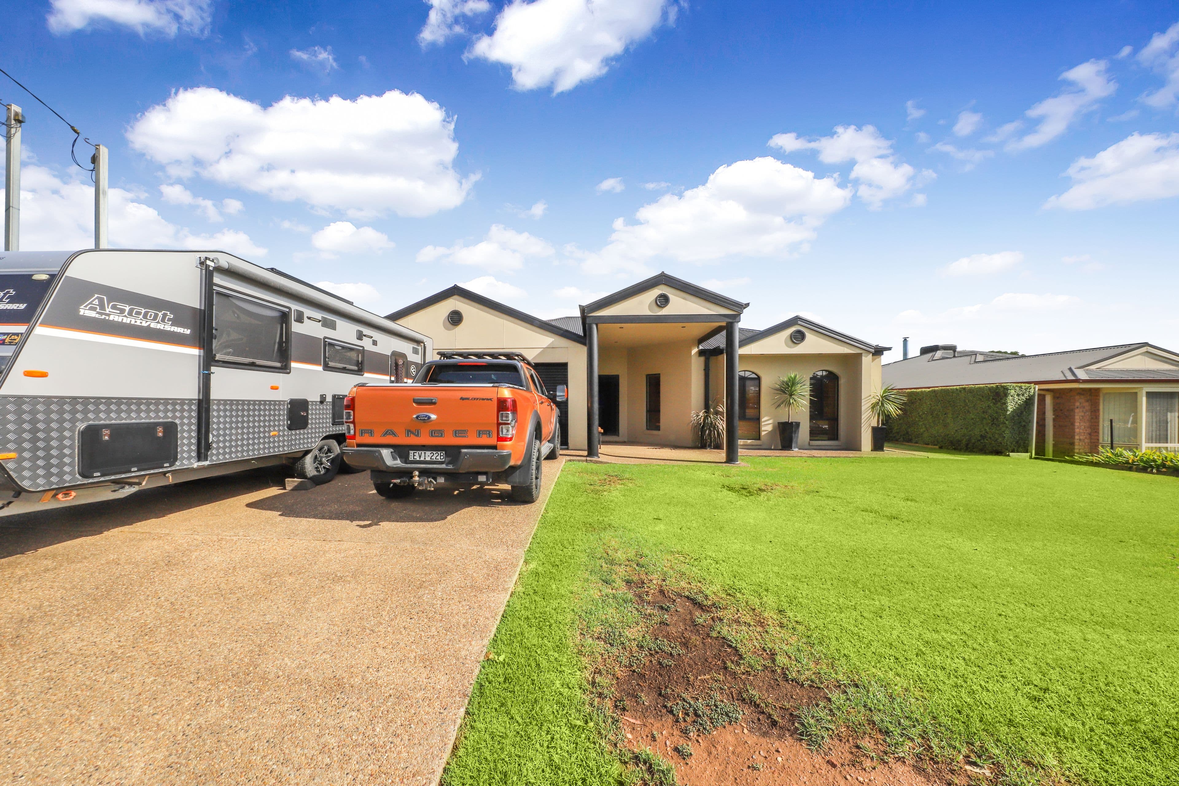 83 Sydney Street, Tumut NSW 2720, Tumut - Thumbnail 3