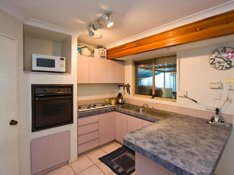 4 Kinghorn Place, REDCLIFFE WA 6104, Redcliffe - Thumbnail 7