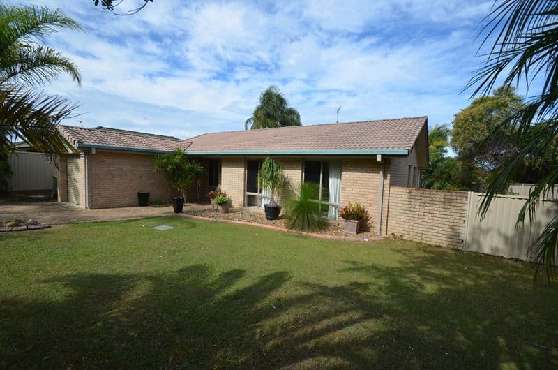 1 Captain Cook Close, ARUNDEL QLD 4214, Arundel - Thumbnail 2