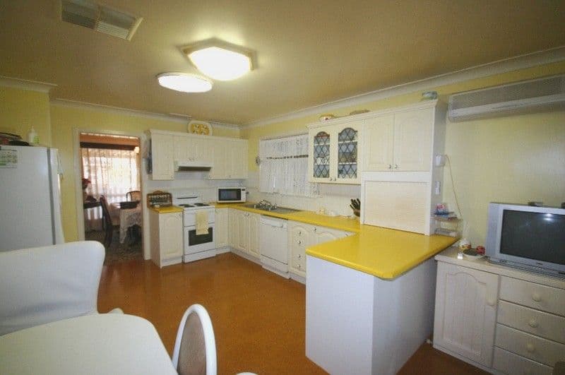 5 Thurlagoona Avenue, NARRABRI NSW 2390, Narrabri - Thumbnail 7